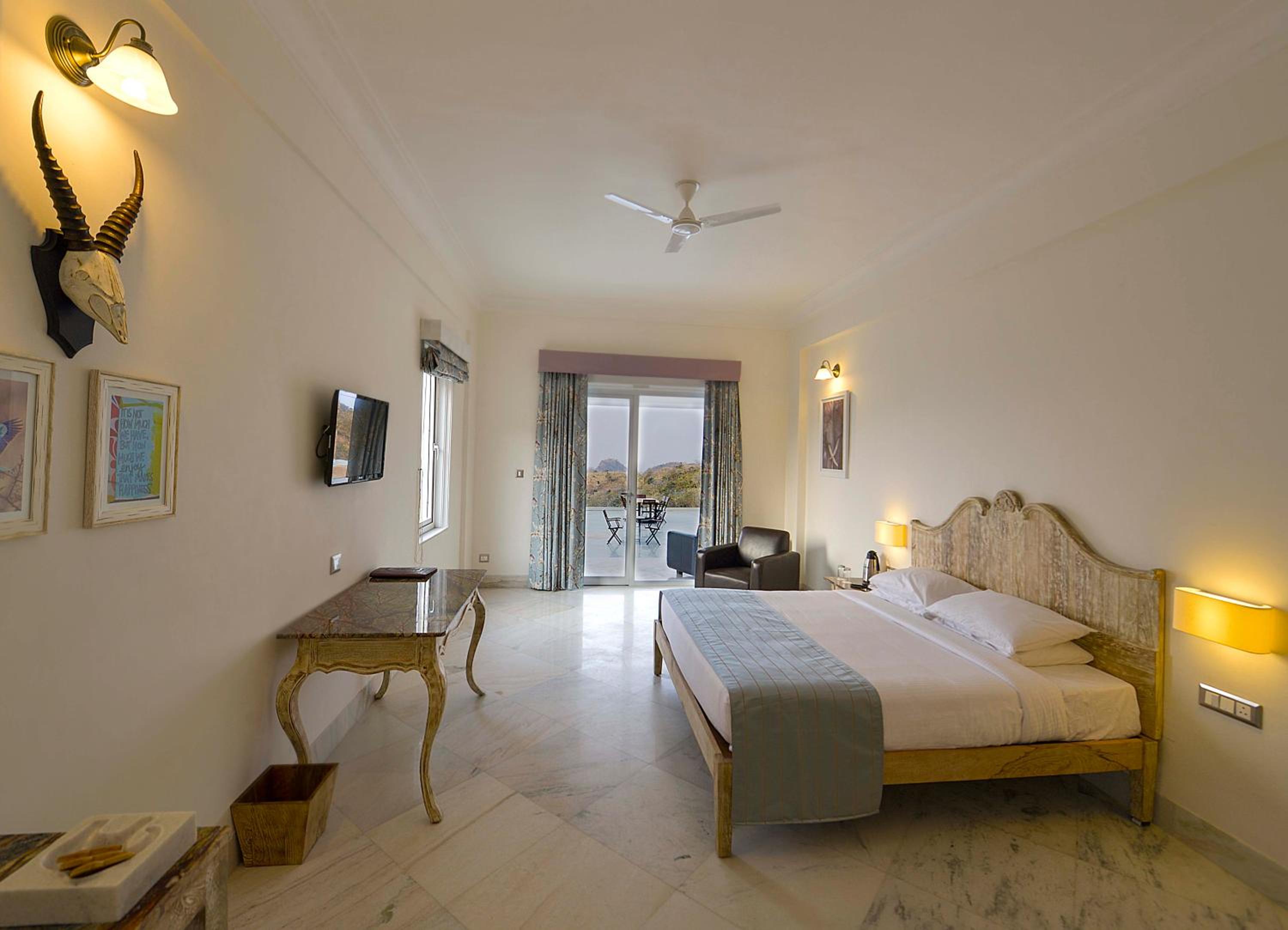 Superior Double Room: Early Checkin by 3hrs till July'26 photo 3