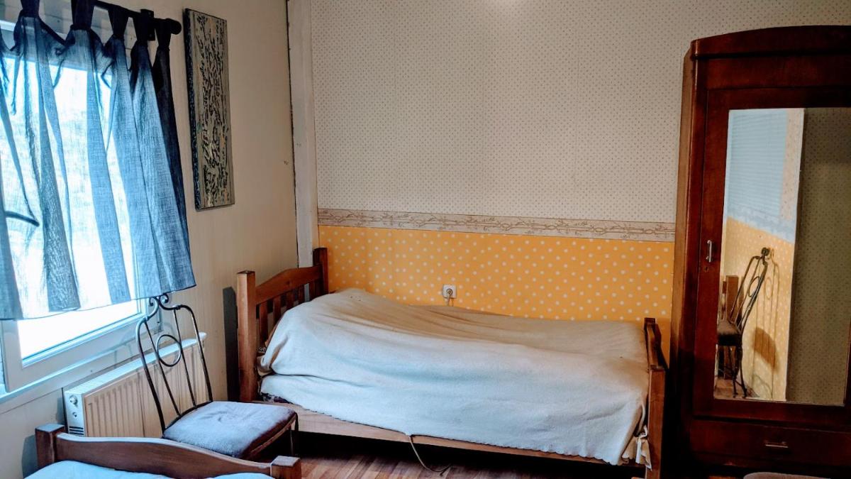 Single Bed in Mixed Dormitory Room photo 3