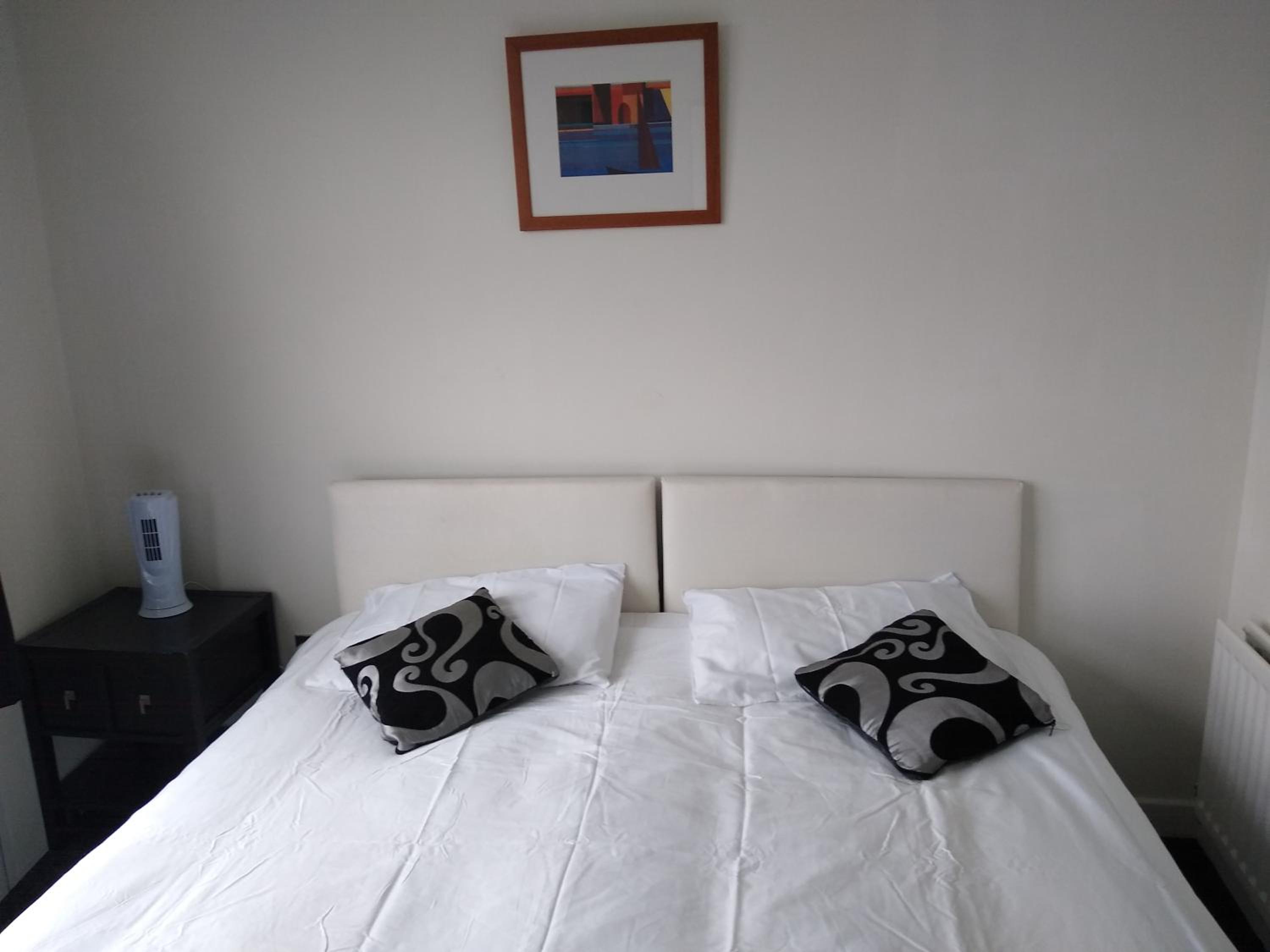 Double or Twin Room with City View photo 1