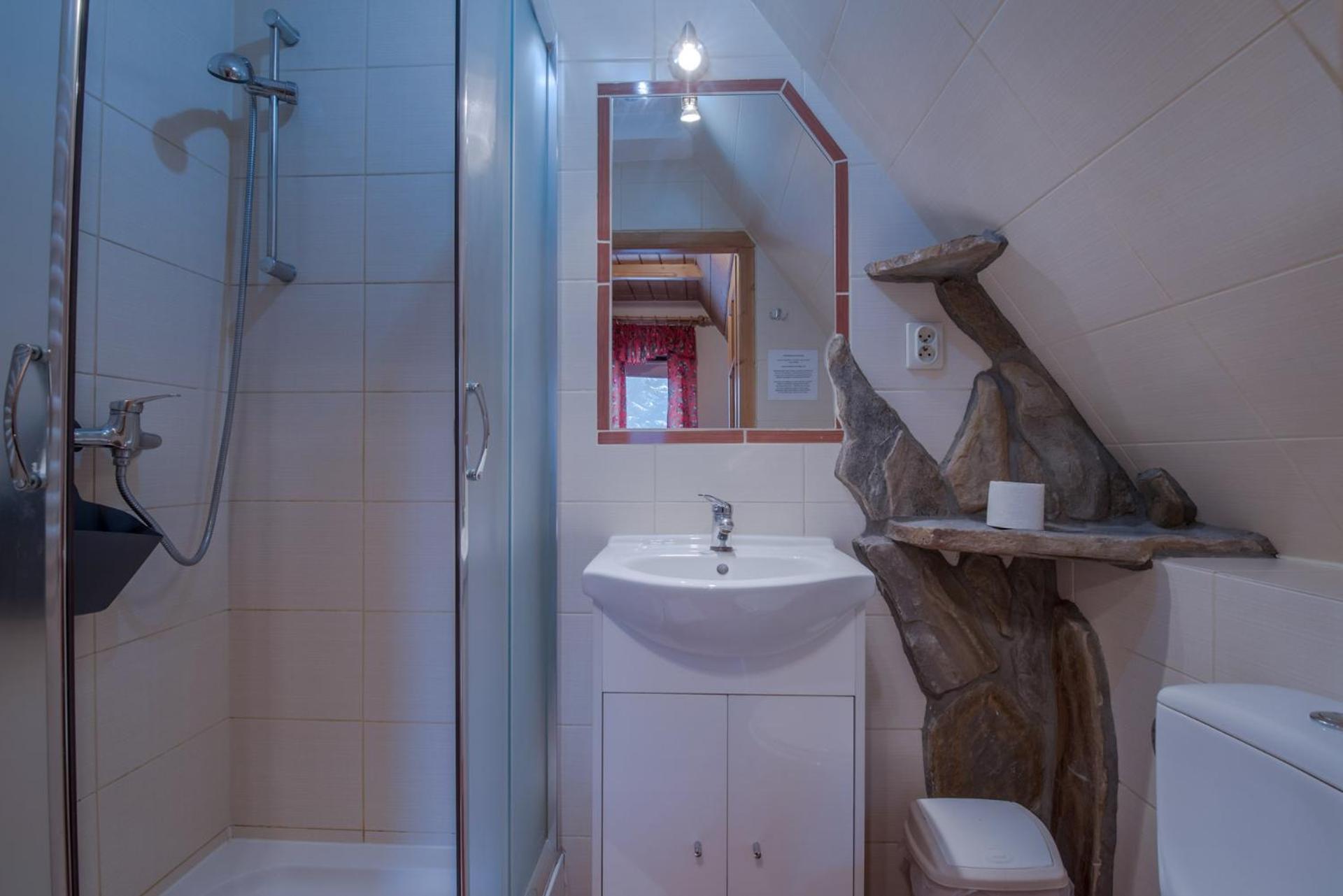 Economy Double Room photo 2