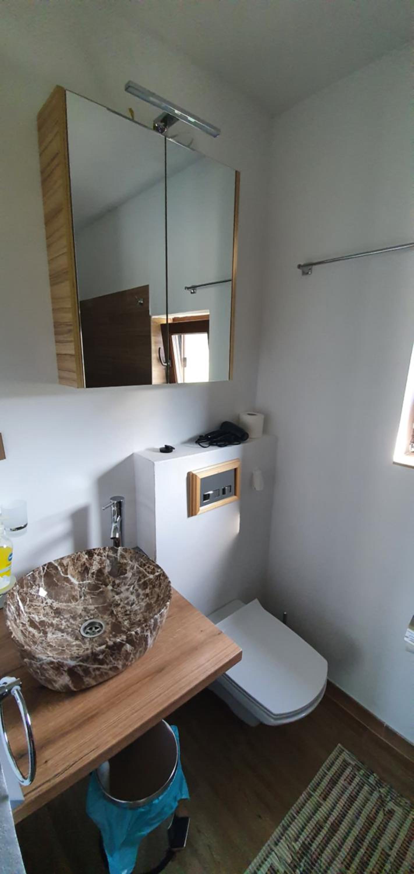 Double Room - Photo 25