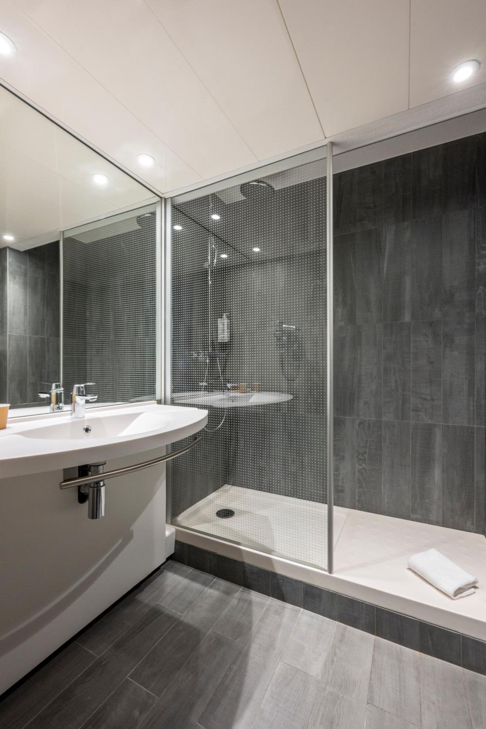 Superior Double Room - Photo 2