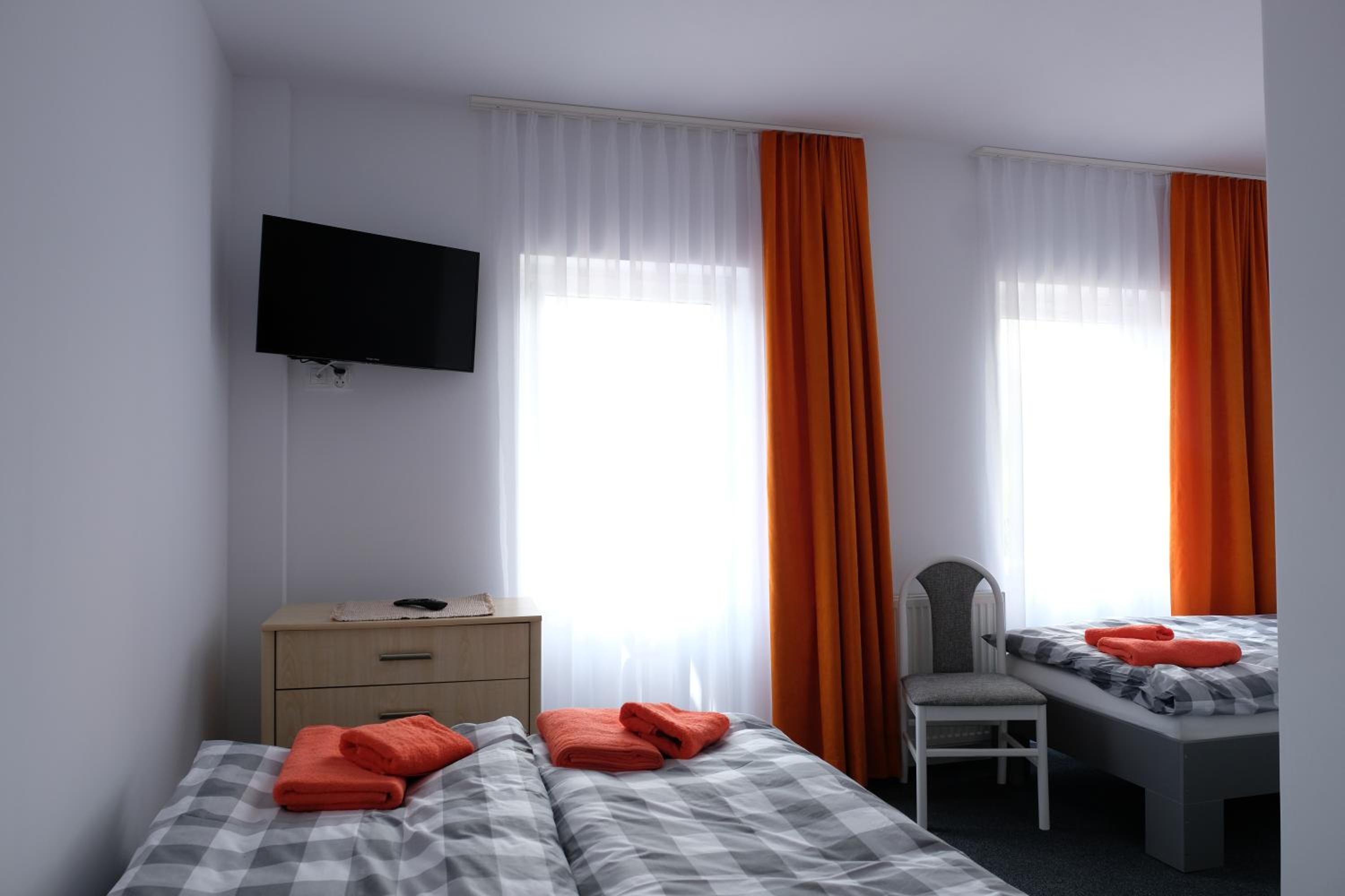 Triple Room with Terrace - Photo 1