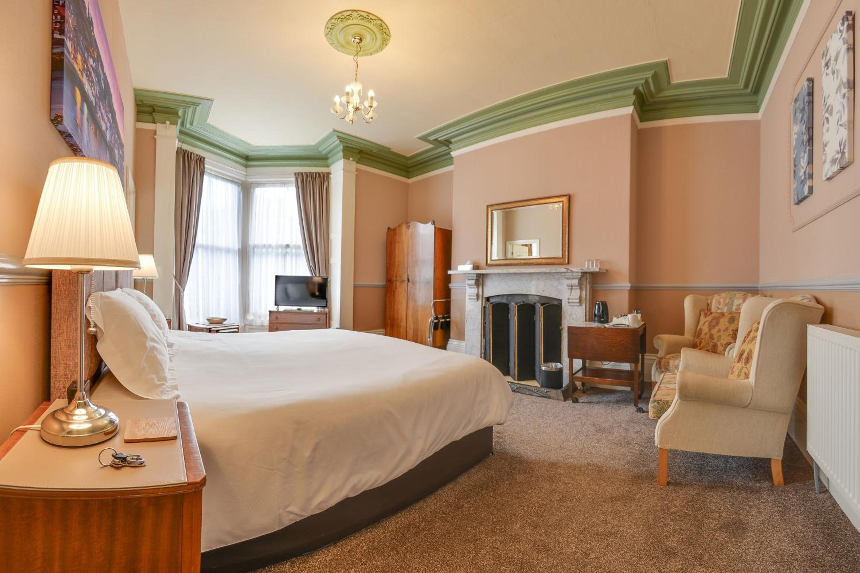 Superior Deluxe Double Room photo 3
