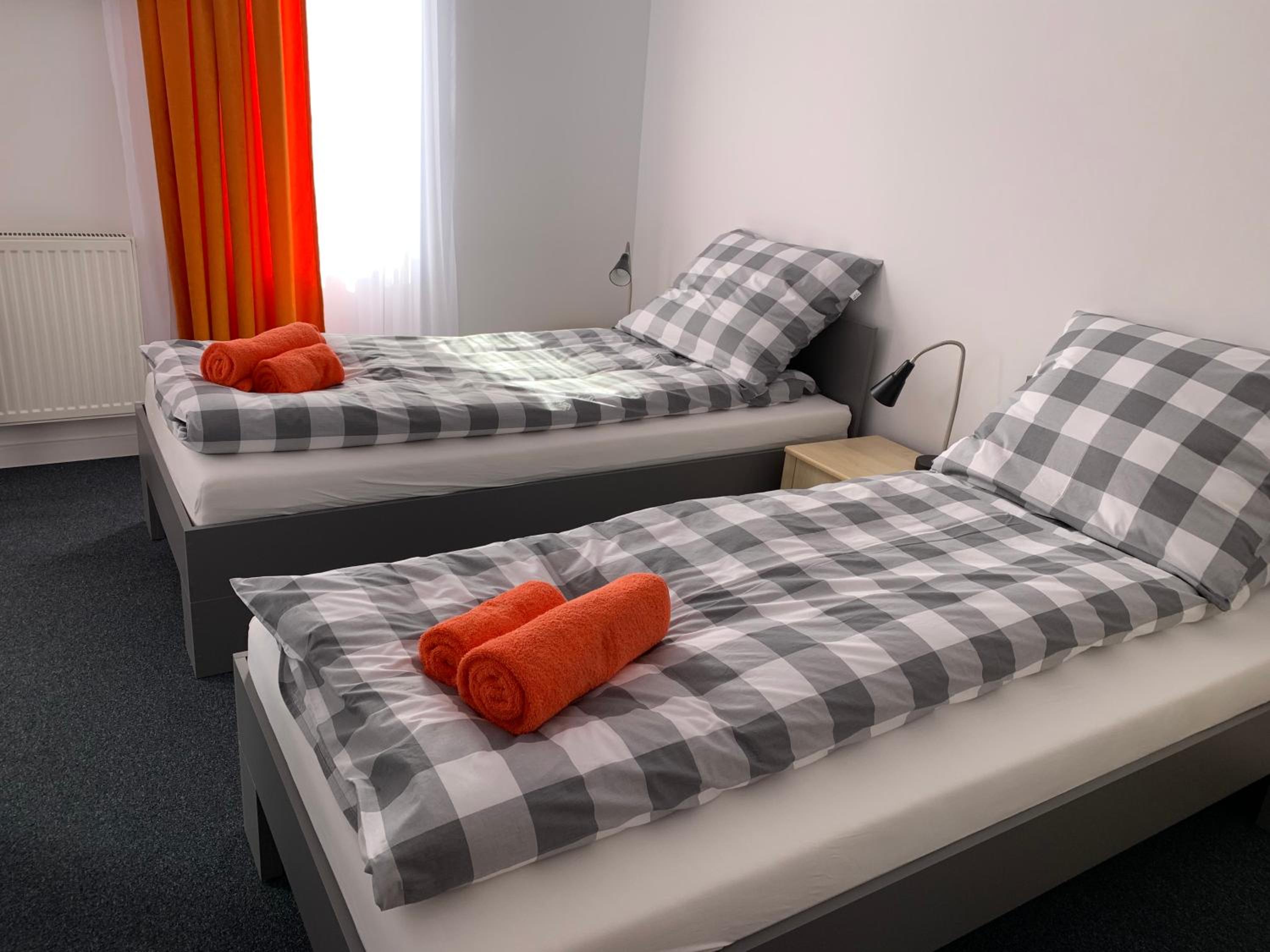 Triple Room with Balcony - Photo 2