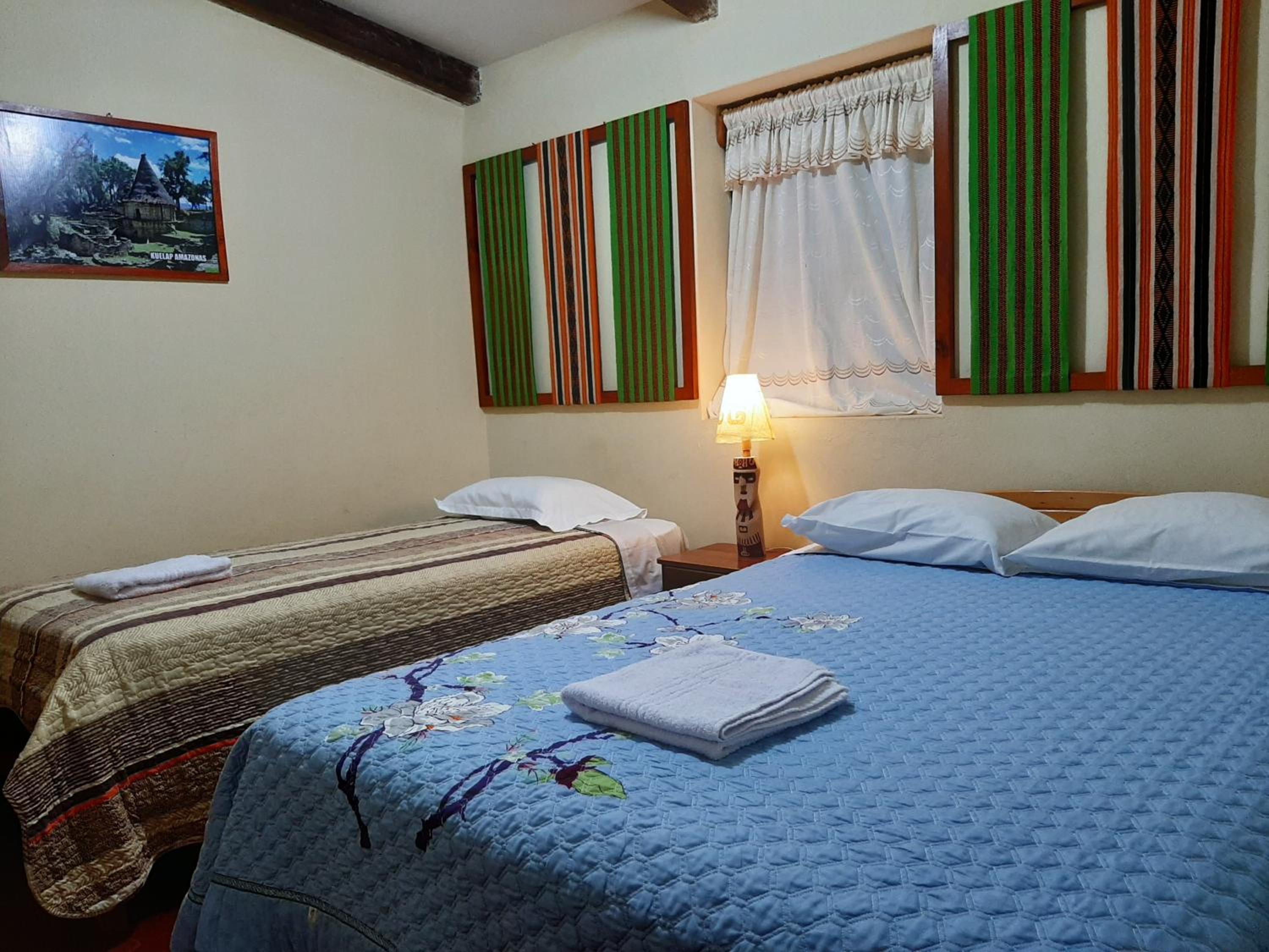 Twin Room with Private Bathroom photo 3