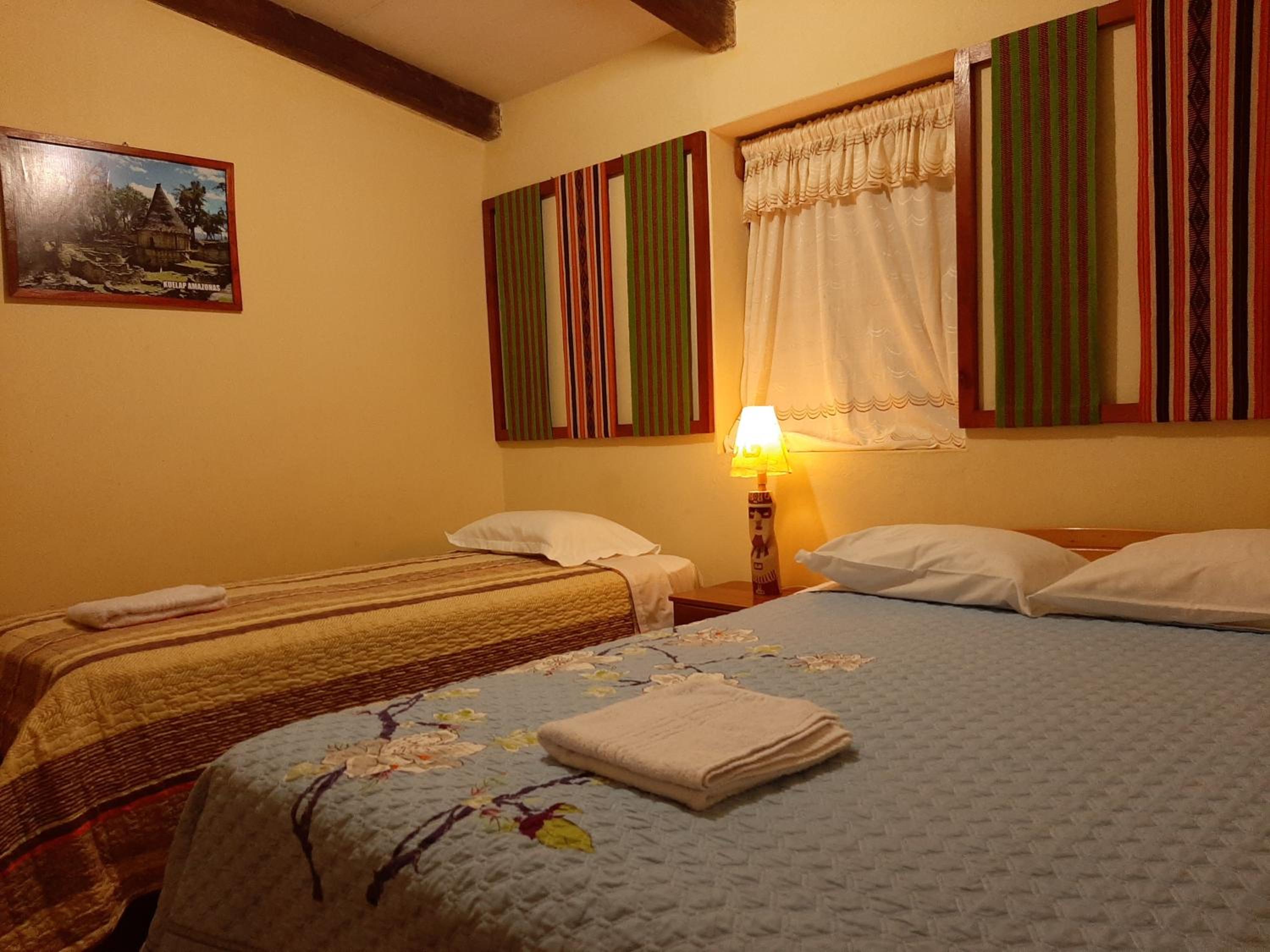 Twin Room with Private Bathroom