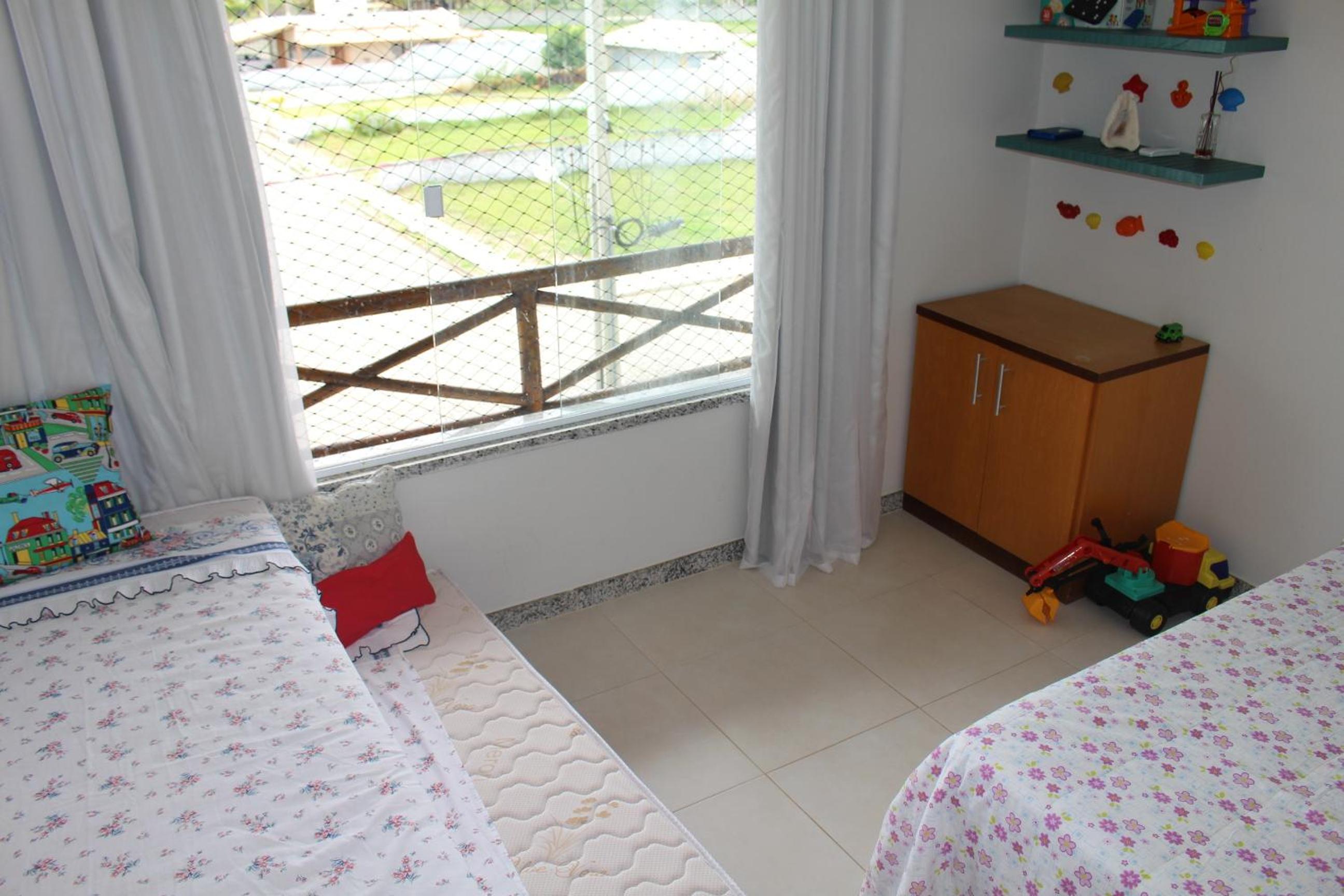 Apartment with Balcony - Photo 4