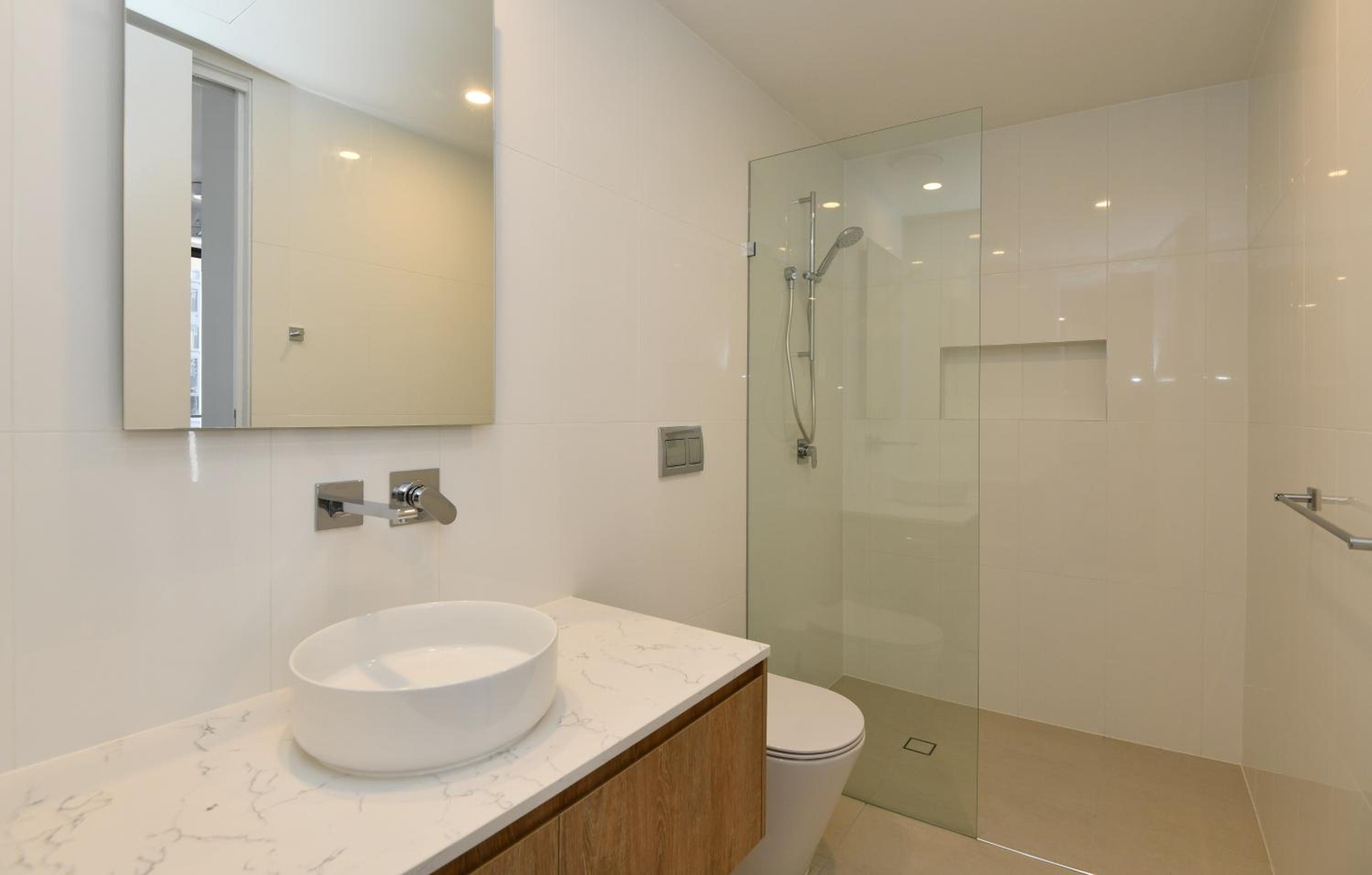 2 Bedroom Boutique Ocean View - Photo 3
