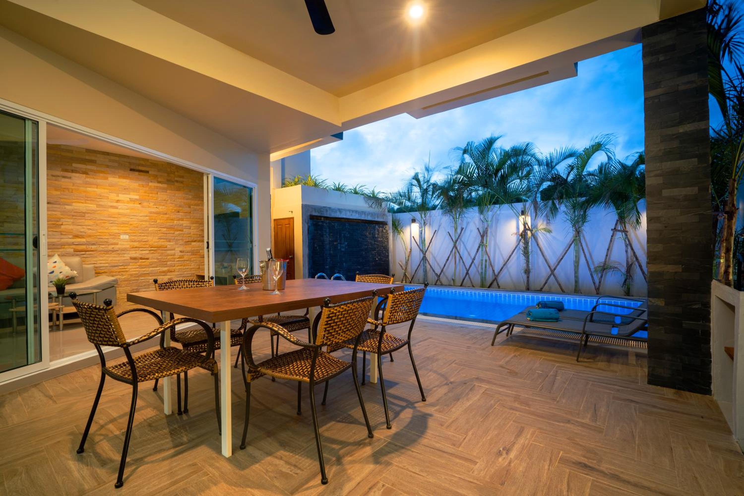 Three-Bedroom Villa photo 3