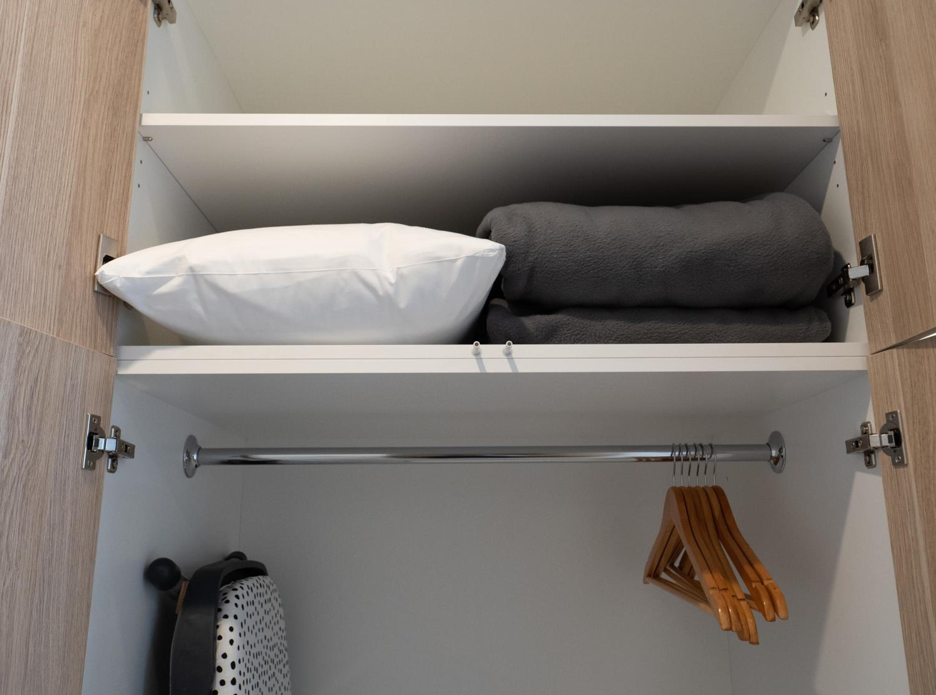 Two-Bedroom Suite - Photo 18