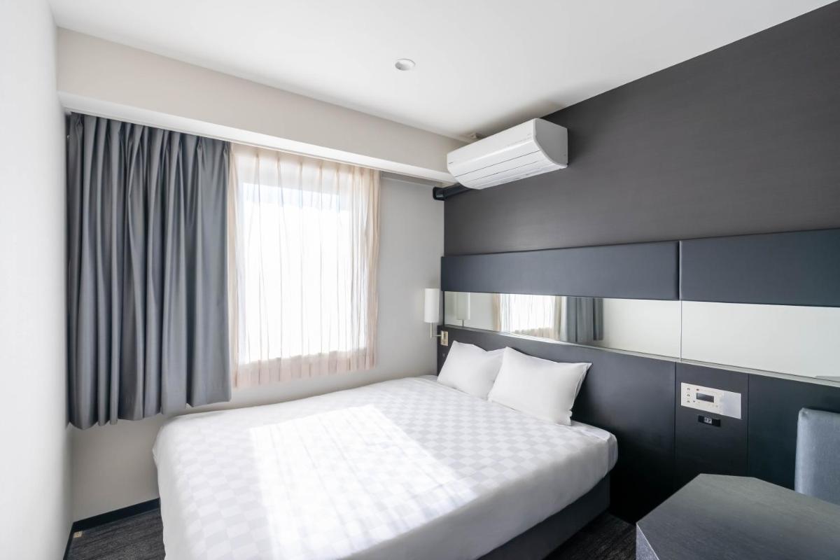 Standard Queen Room photo 1