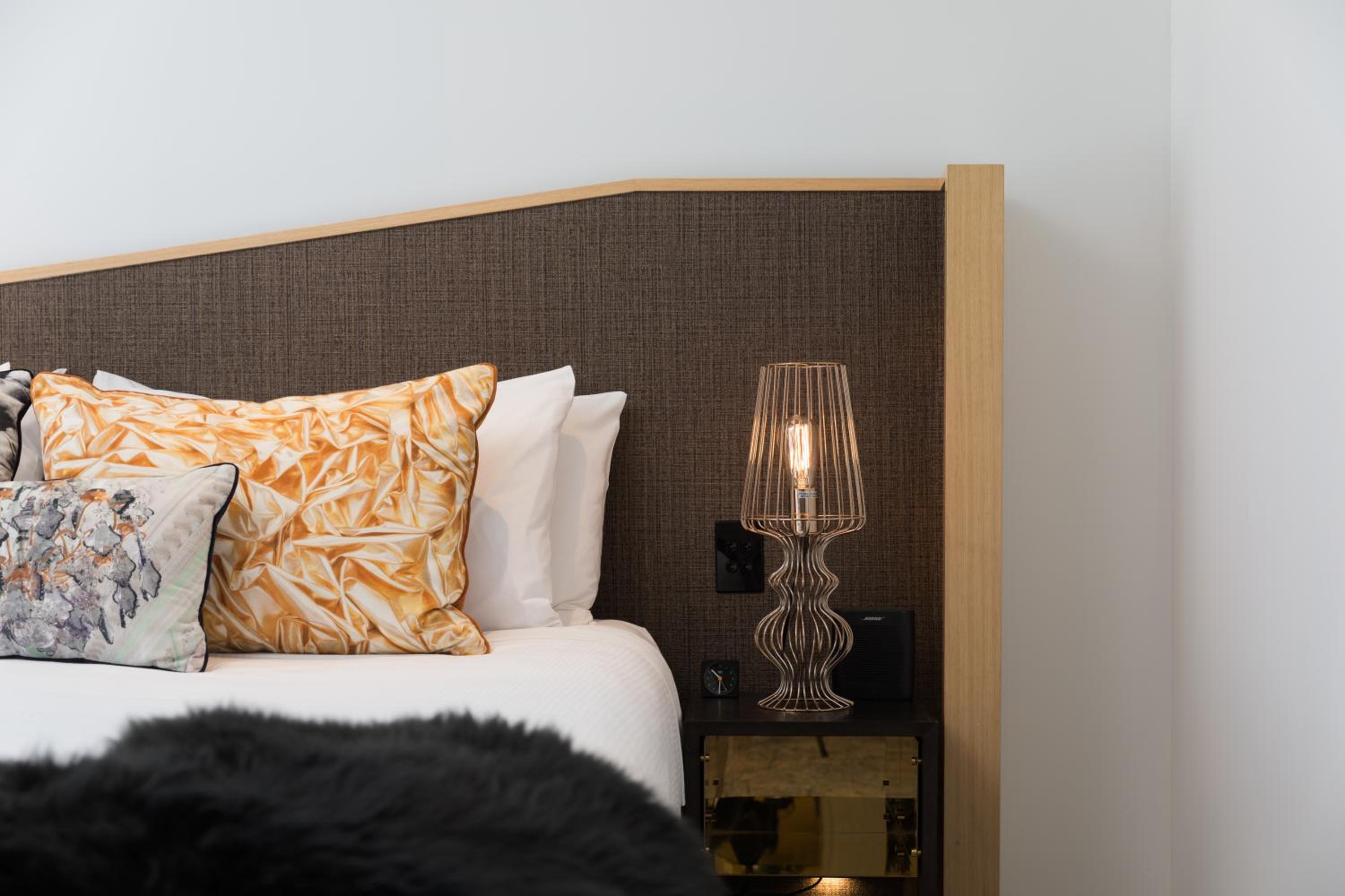 QT Superior King Room - Photo 5