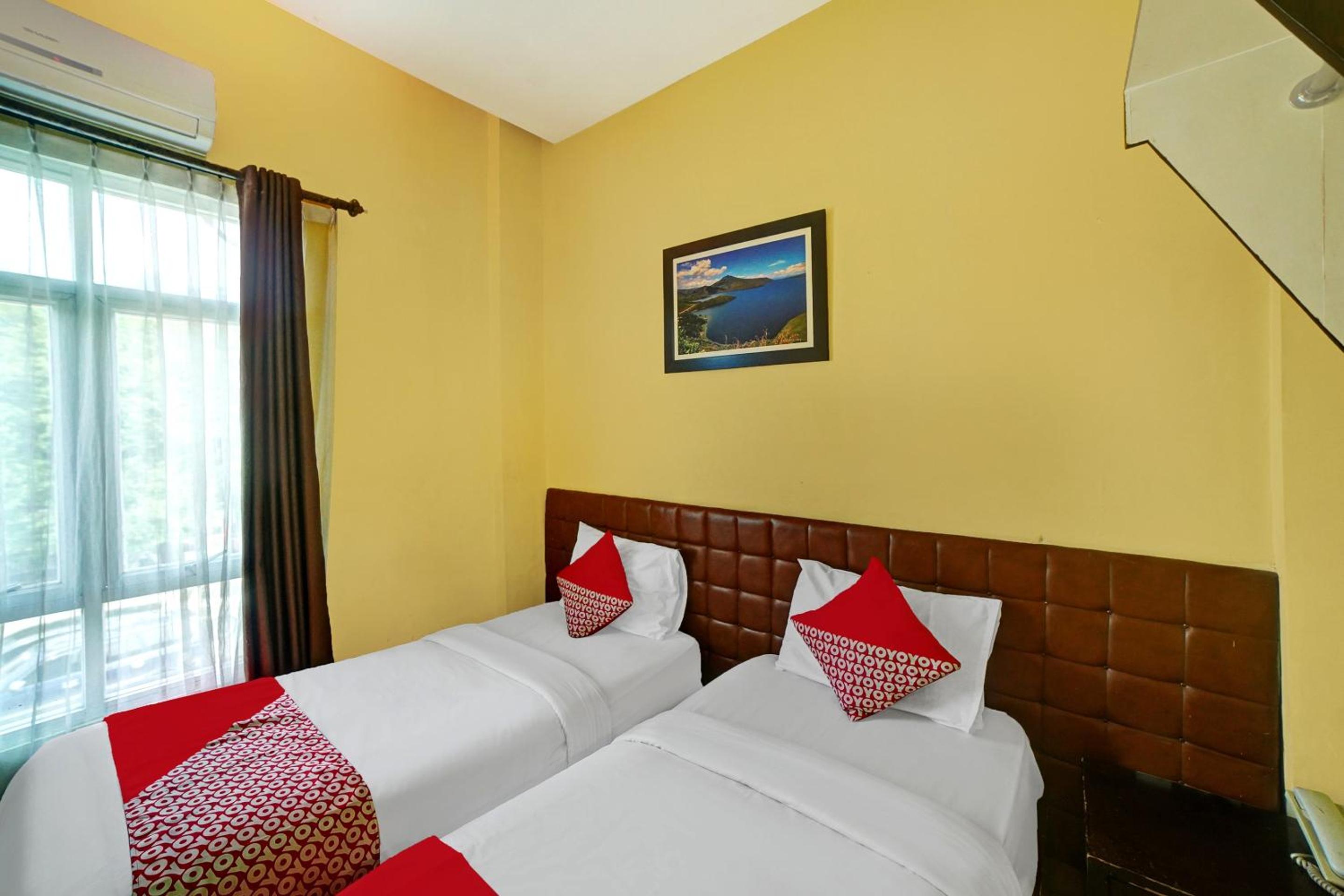 Economy Twin Room