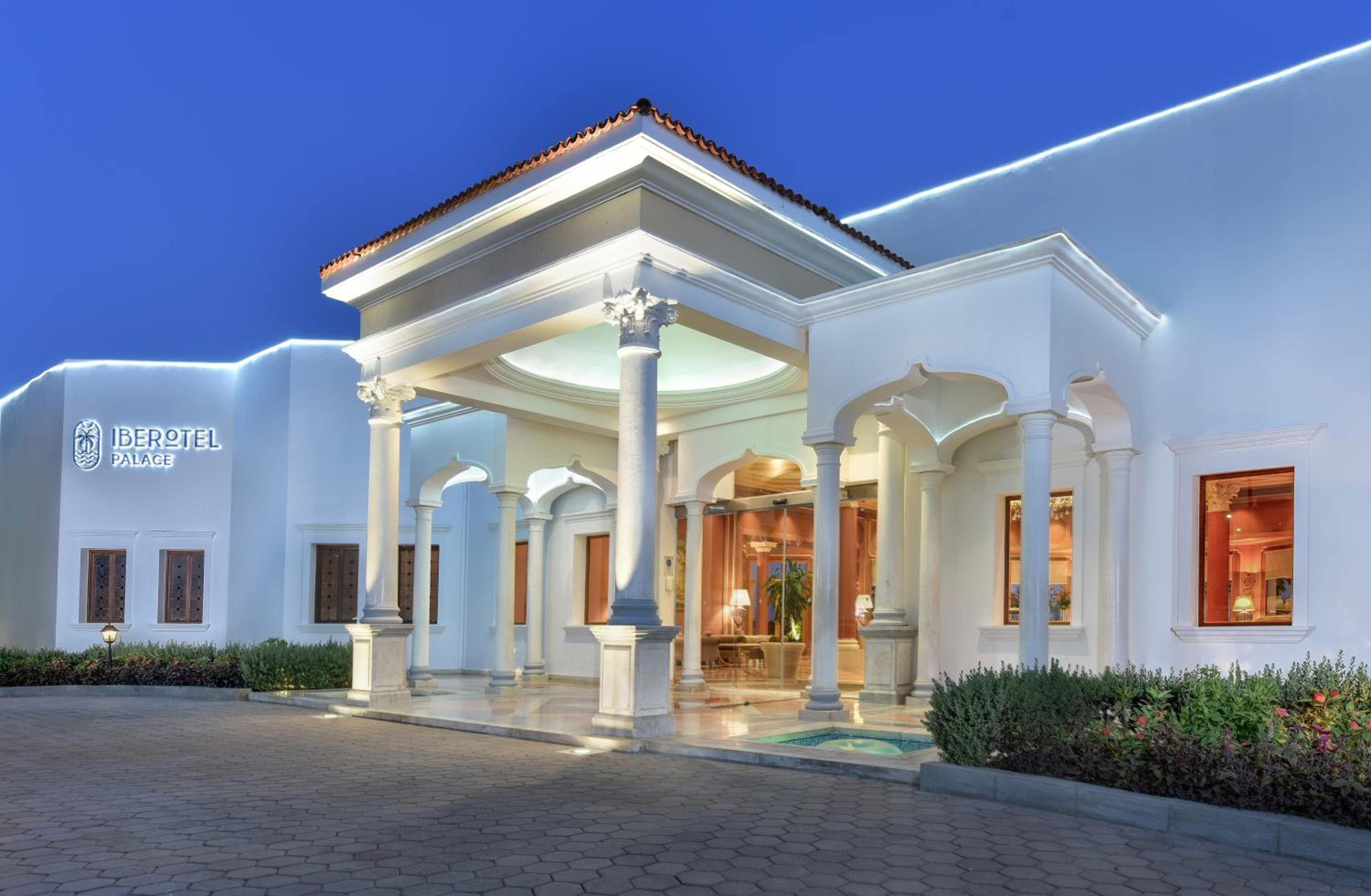 Royal Suite, 1 King Bed, Sea View