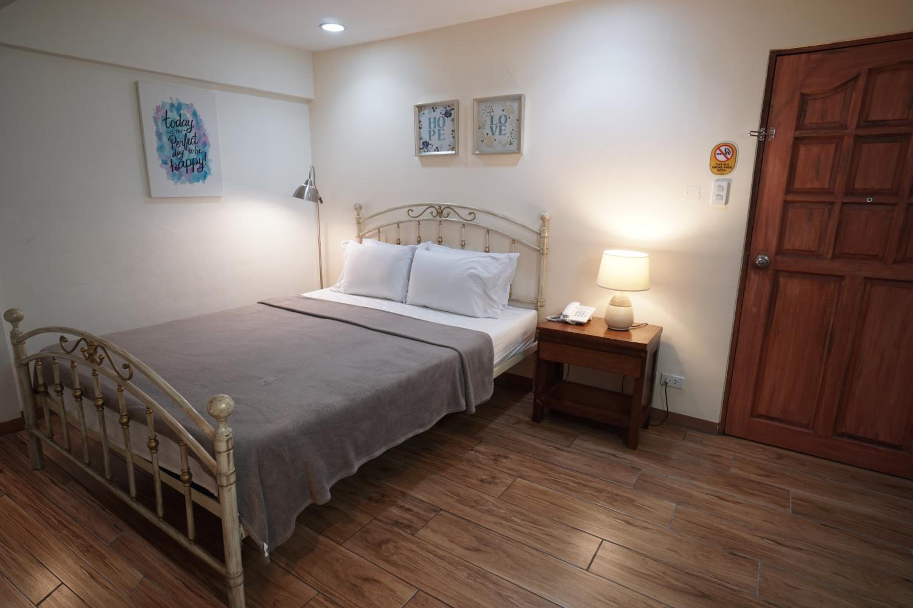 Connecting Bed and Breakfast