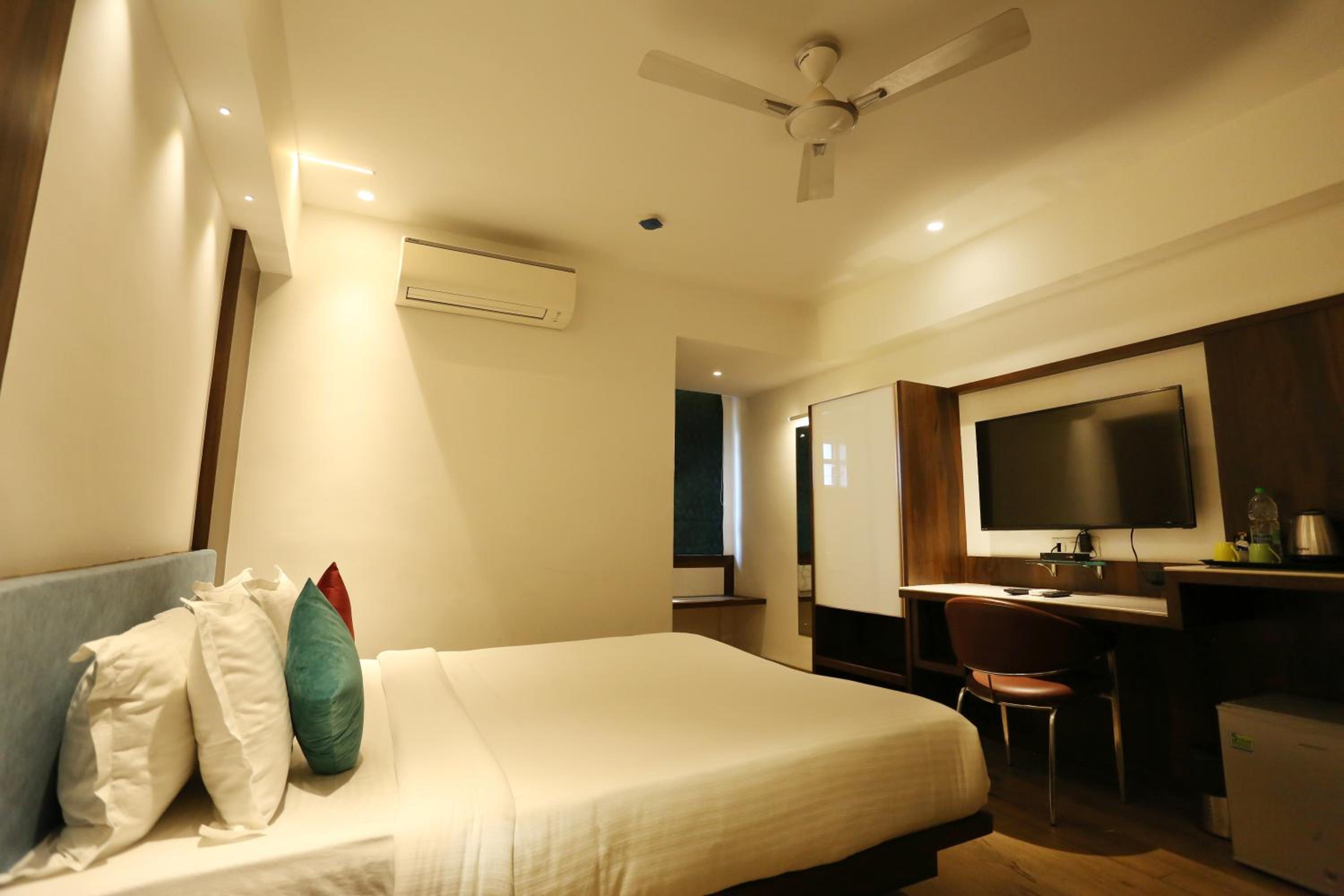 Superior Double Room - Photo 4