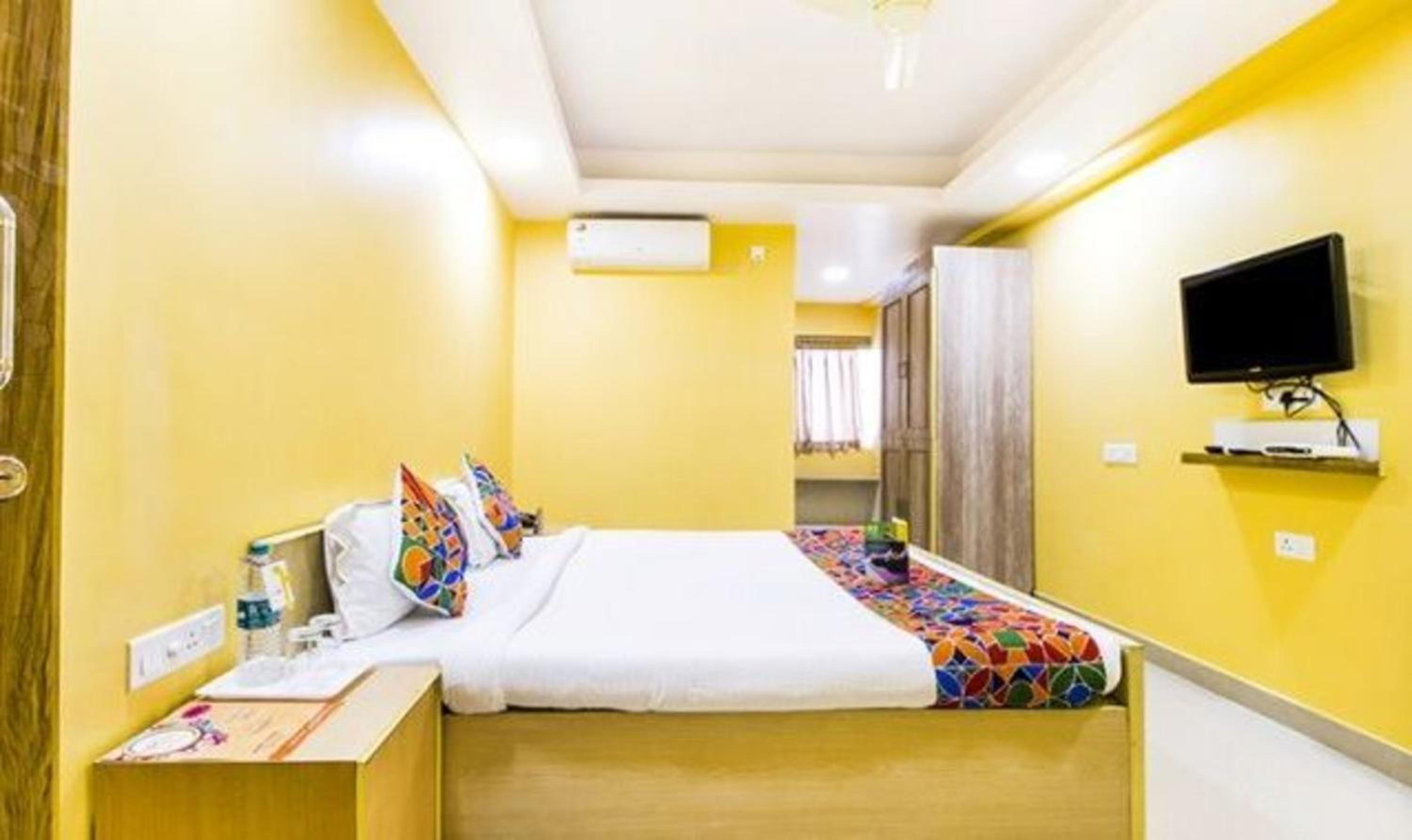 Deluxe Room - Photo 4