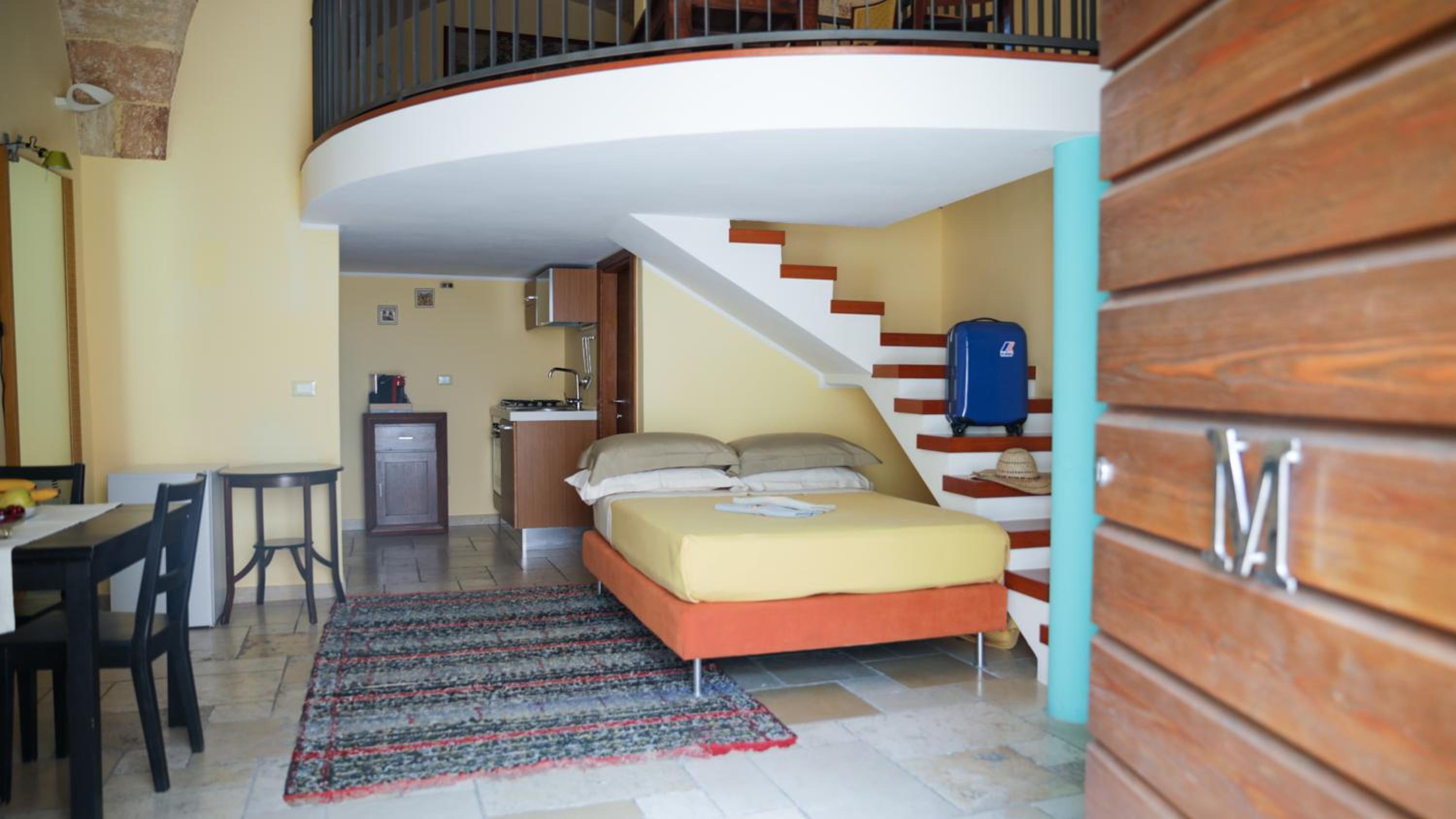 Deluxe Suite photo 3