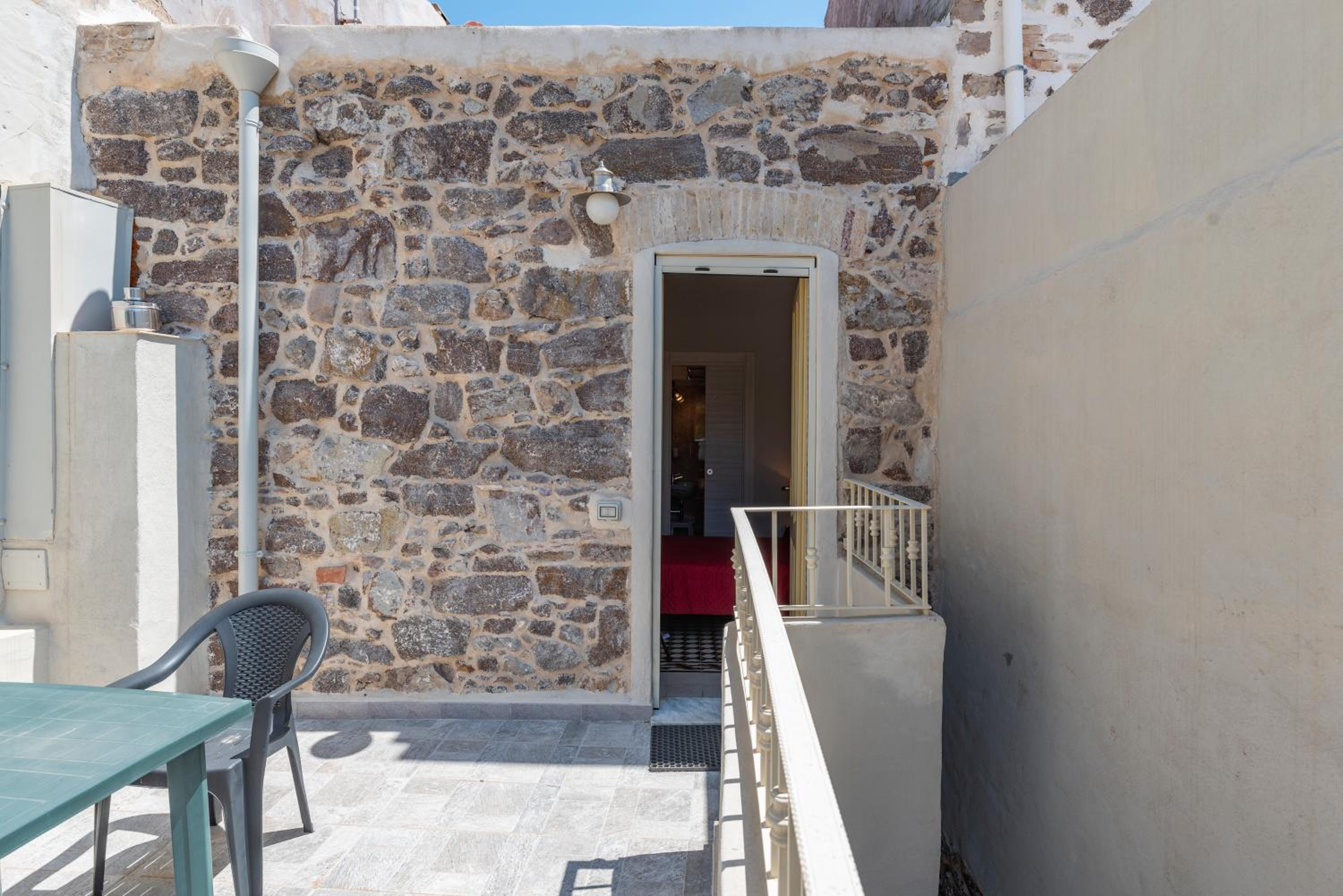Double Room with Terrace photo 3
