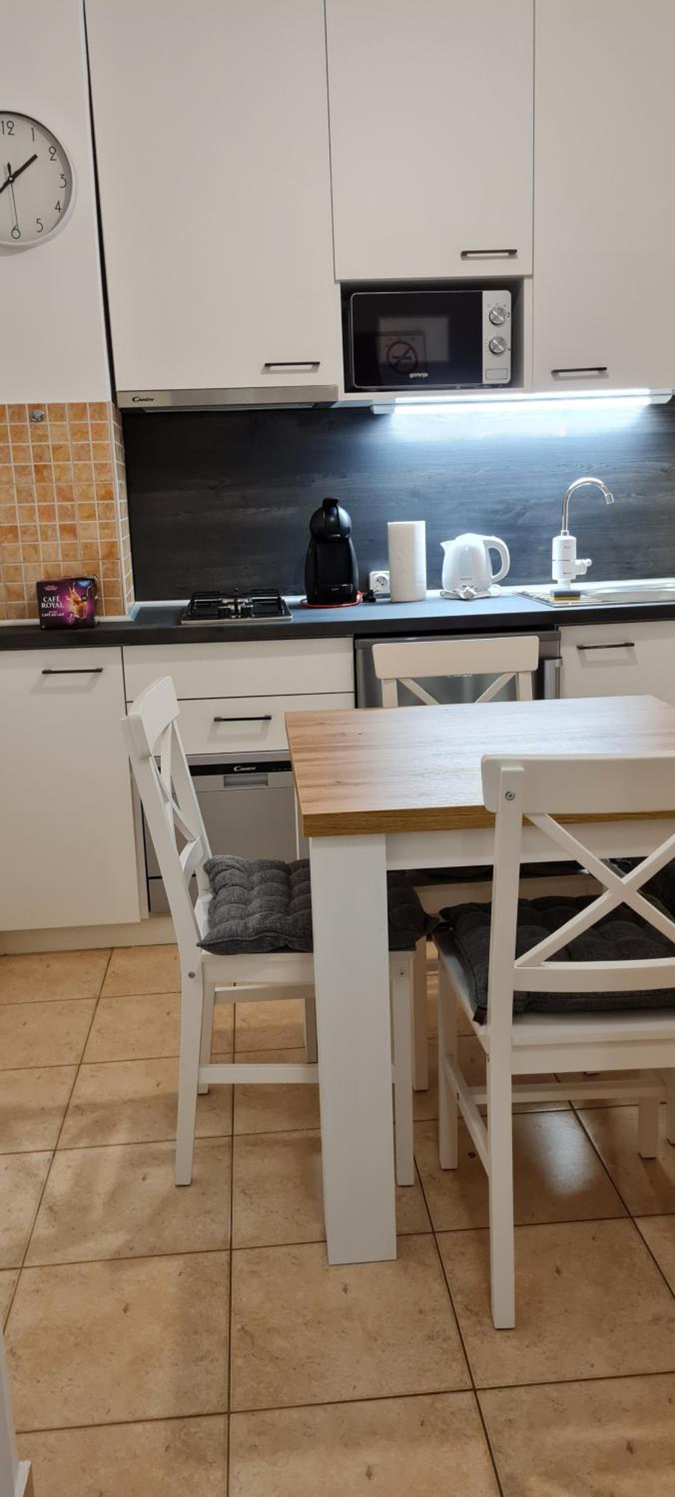Apartment - Photo 10