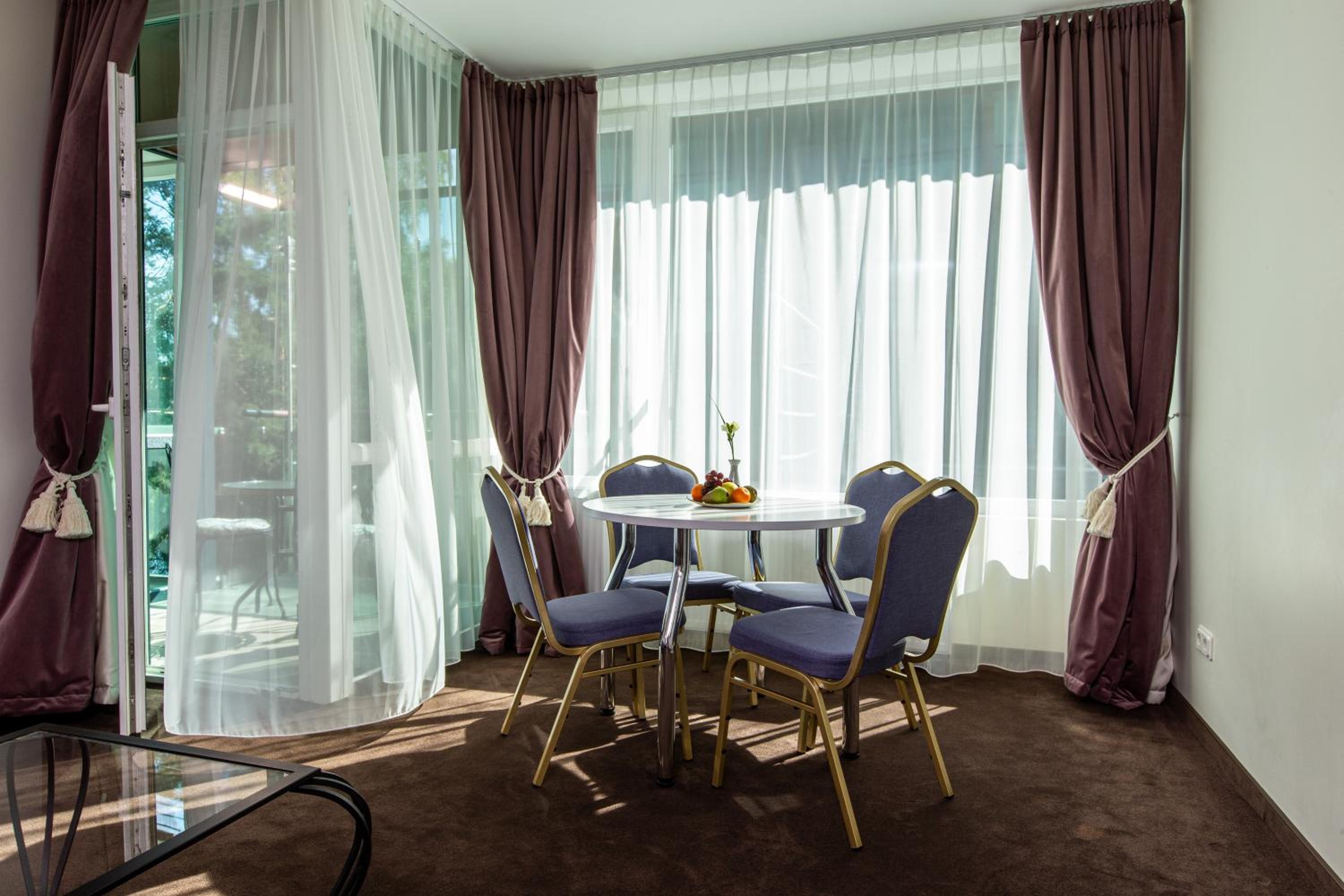 Apartment with Balcony, Kitchenette and Spa Access  - Photo 6