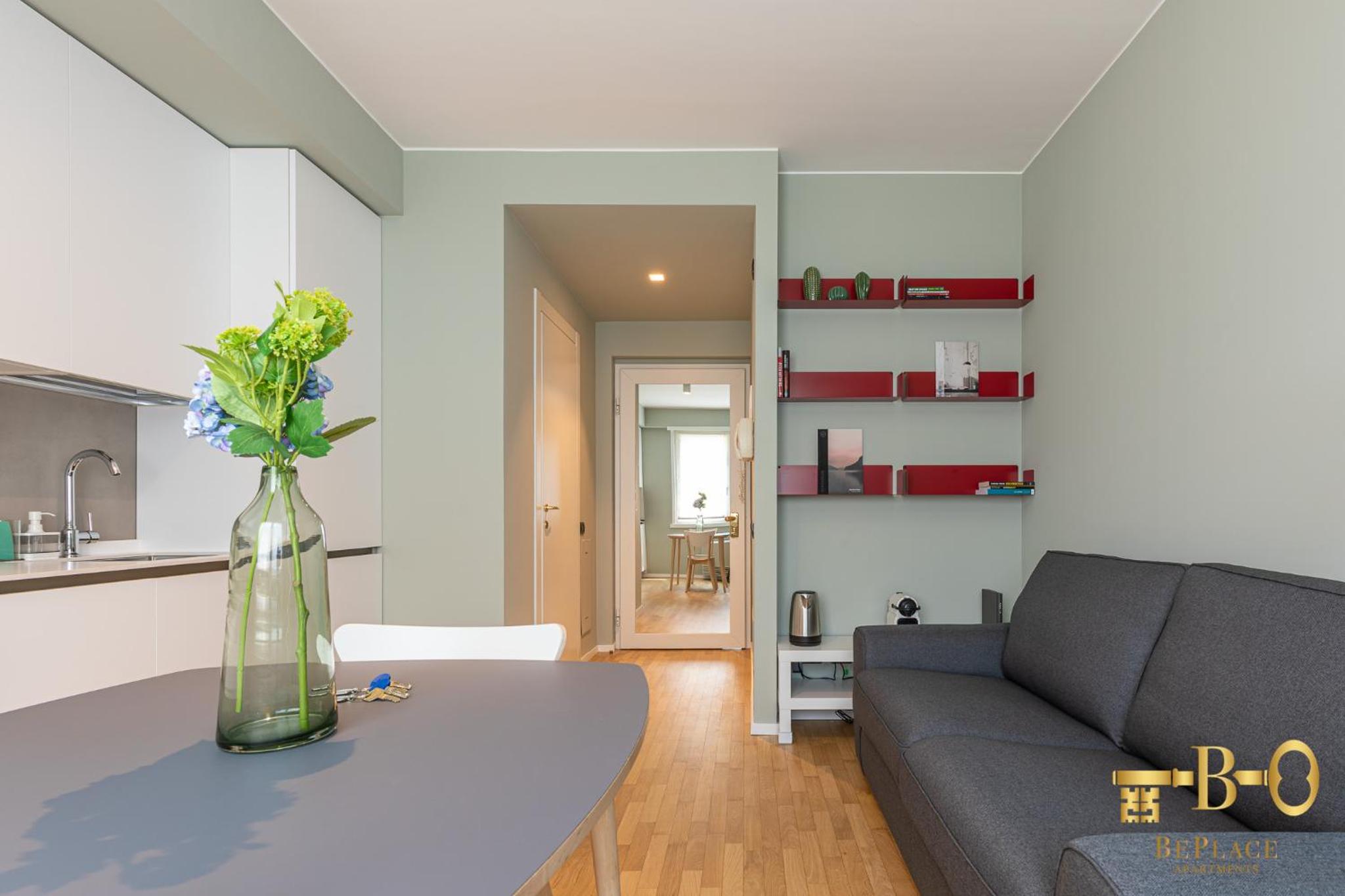 One-Bedroom Apartment