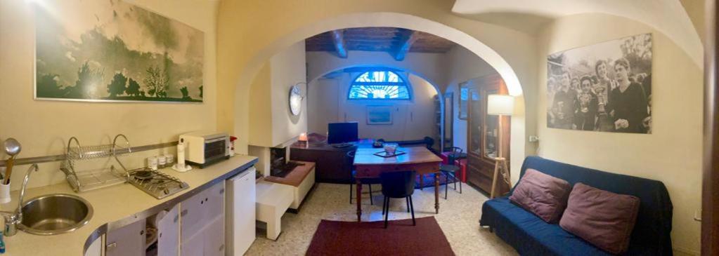 One-Bedroom Apartment - Photo 4