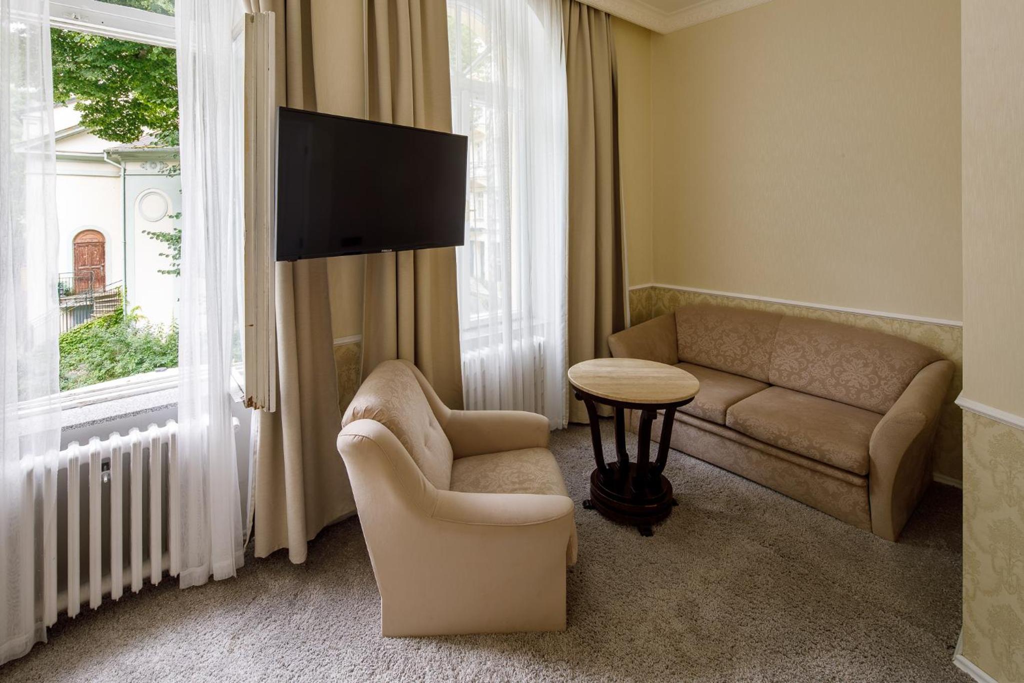 Triple Room - Photo 7