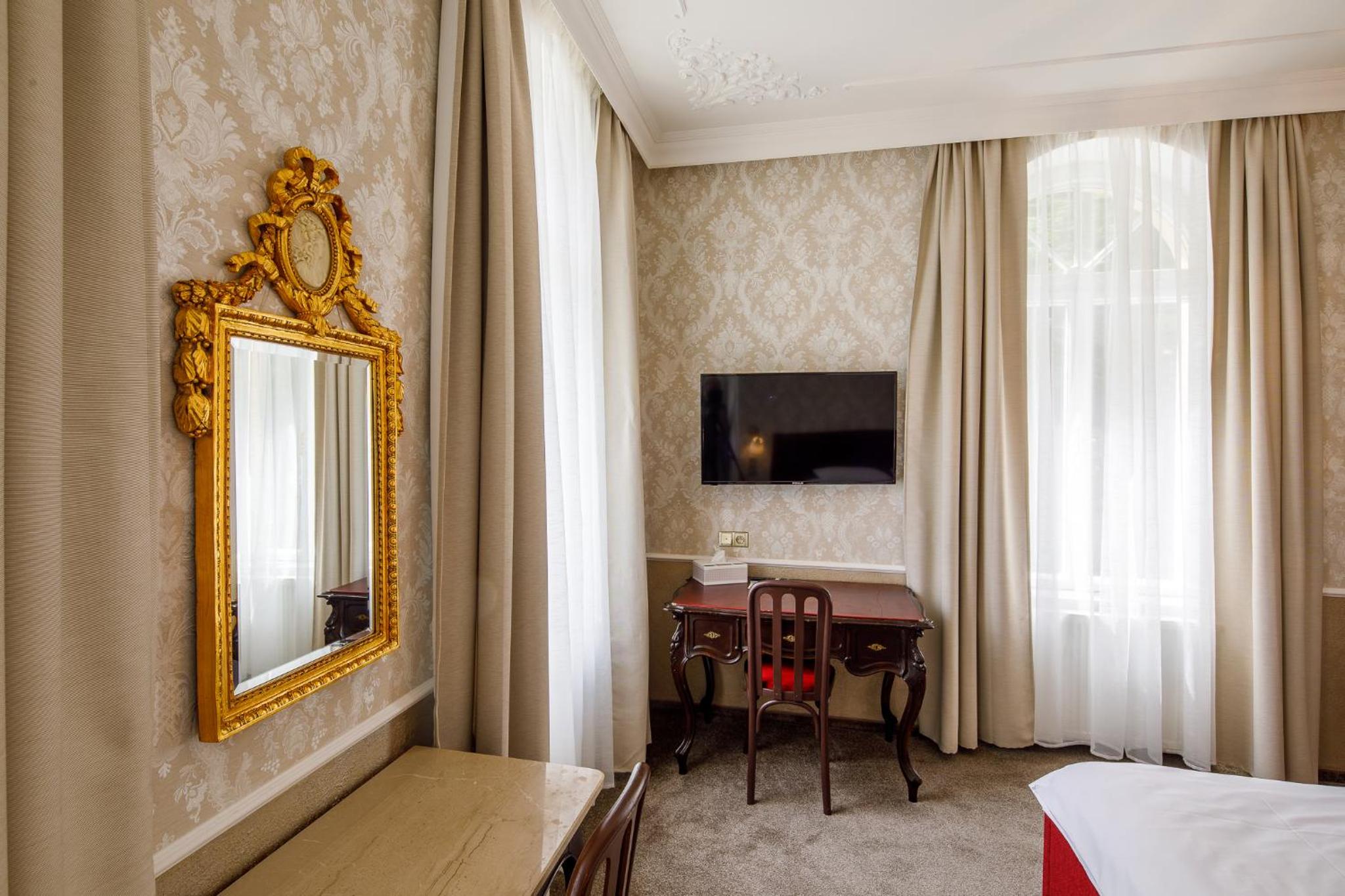 Superior Double Room with Terrace - Photo 23