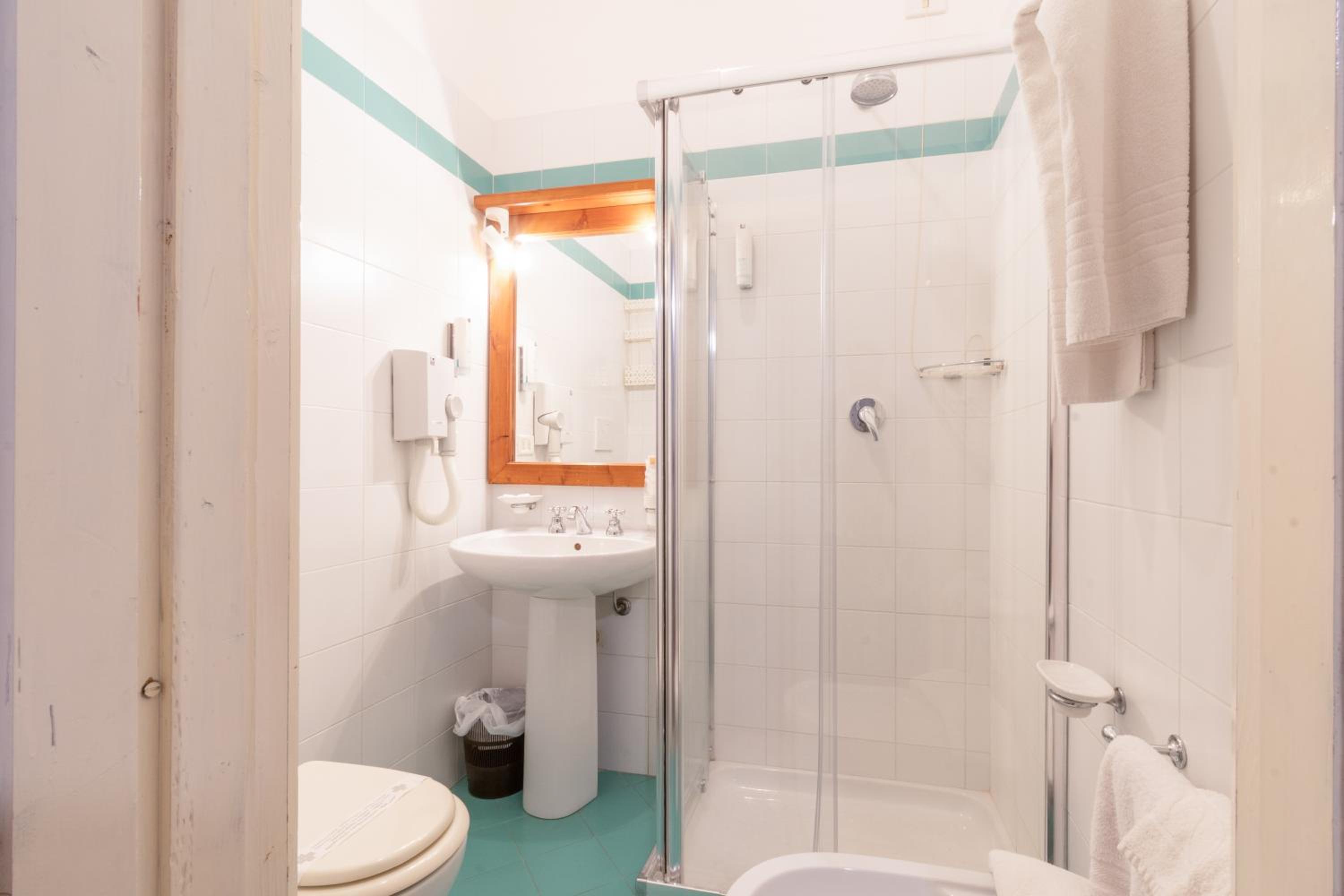 Classic Single Room photo 3