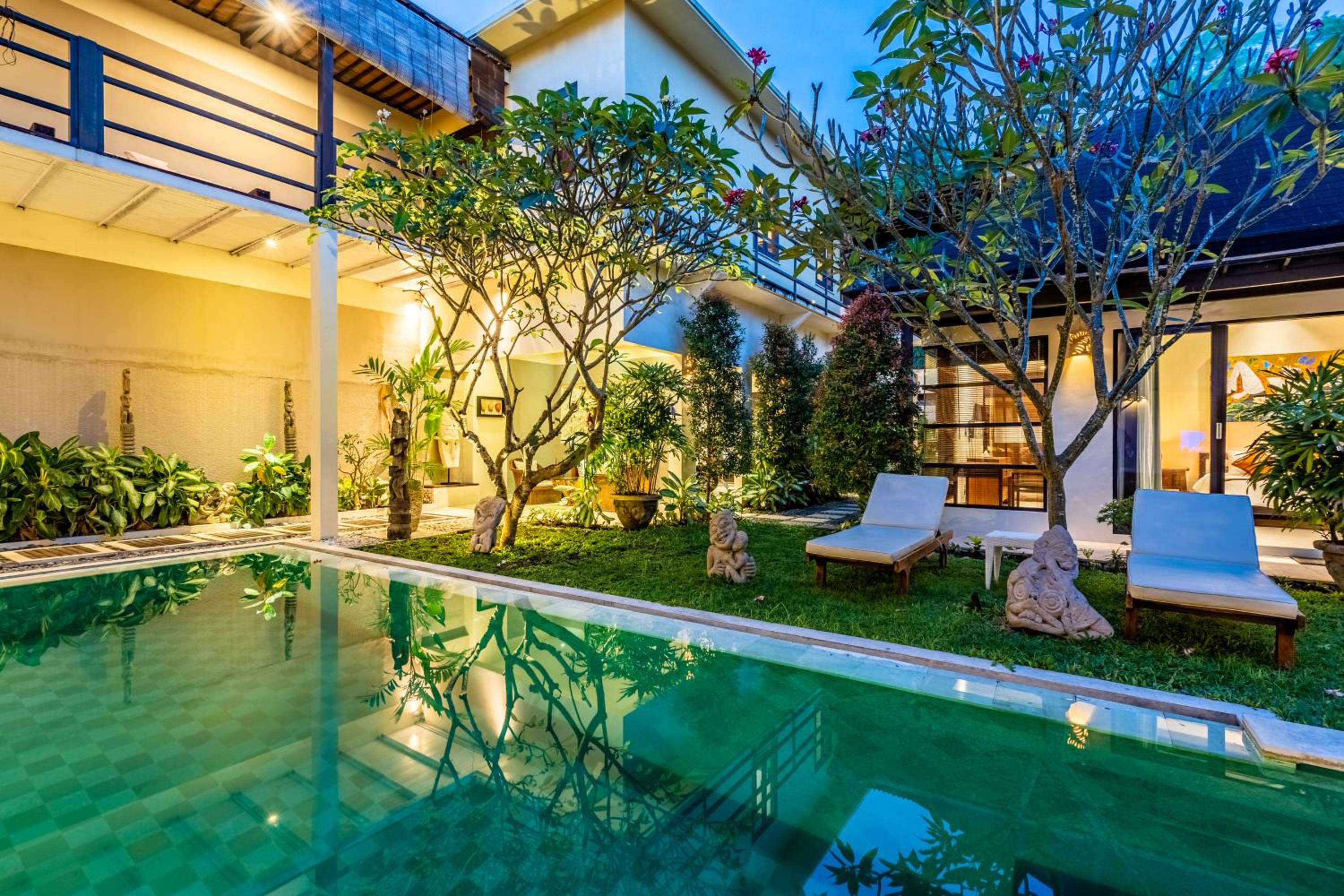 Three-Bedroom Villa - Photo 76