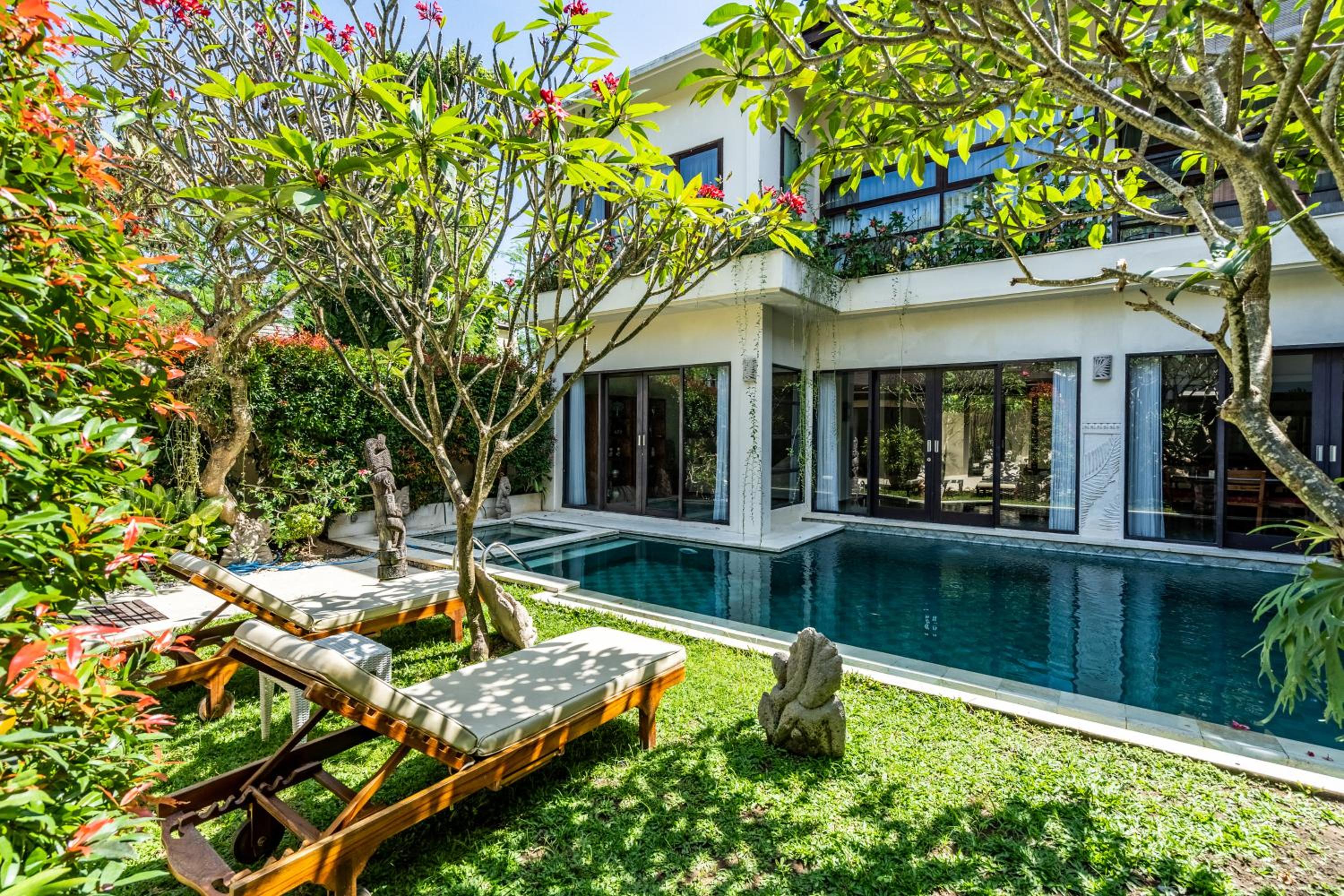 Three-Bedroom Villa - Photo 64