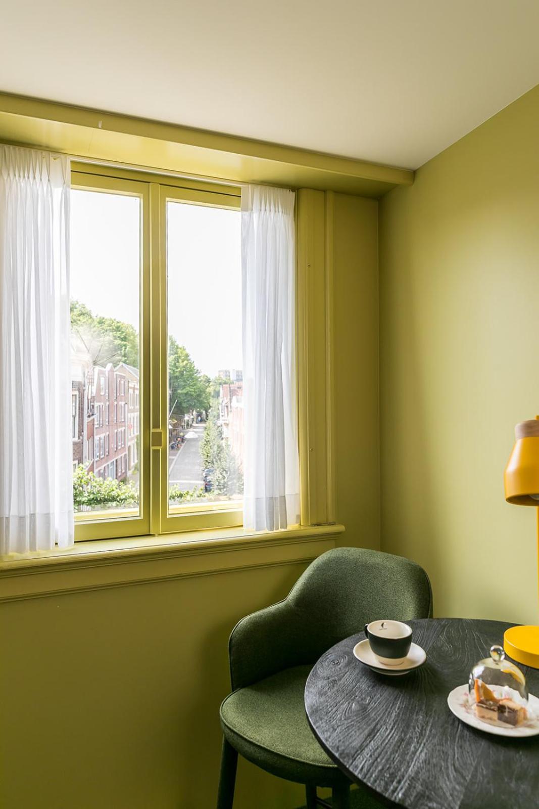 Deluxe Queen Room - Photo 2
