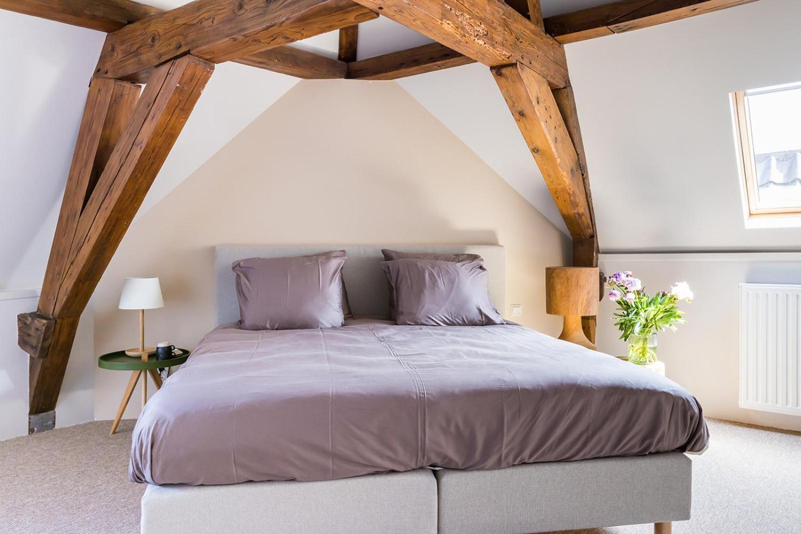 Large Double Room - Photo 2
