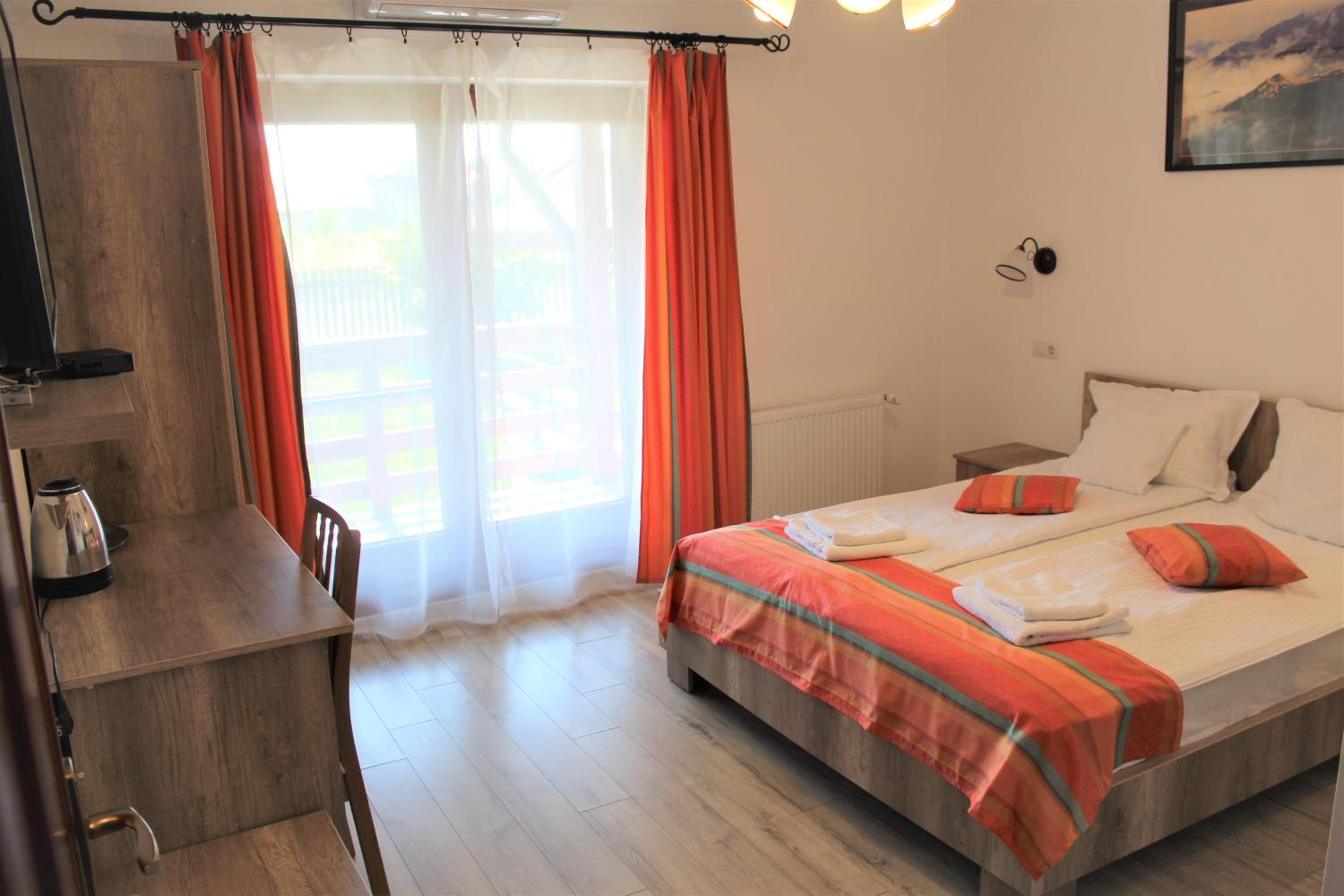 Deluxe Double Room with Balcony - Photo 1