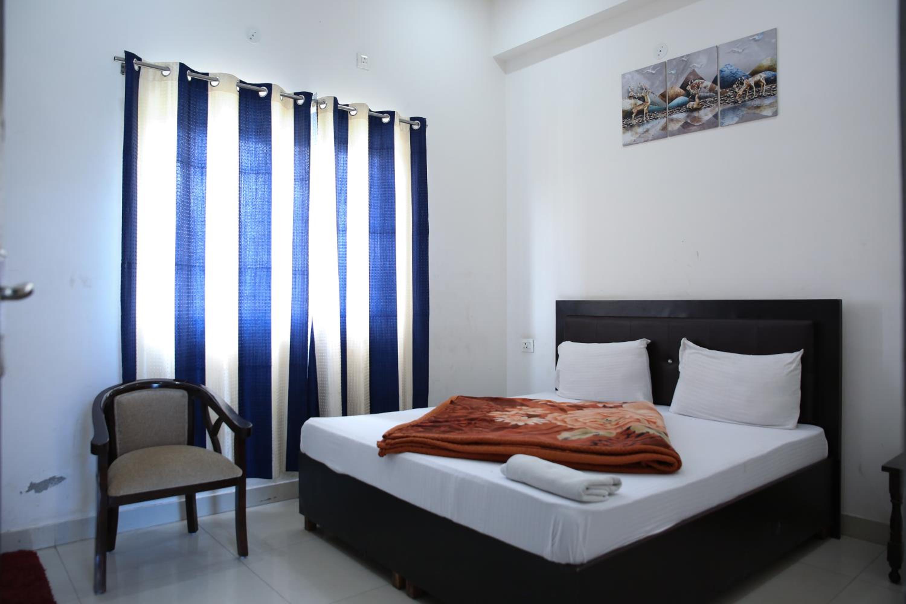 Queen Room