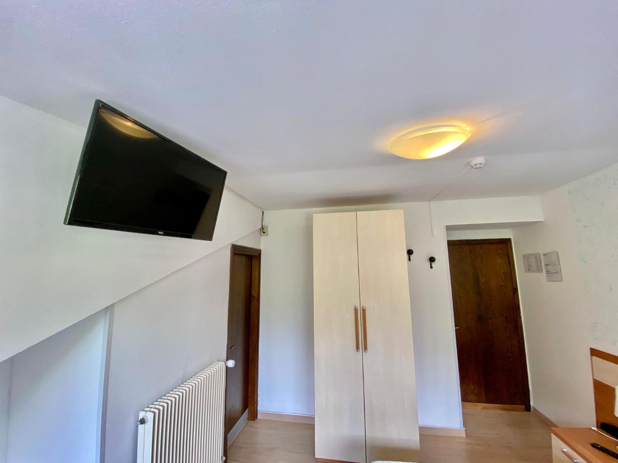 Double Room - Photo 33