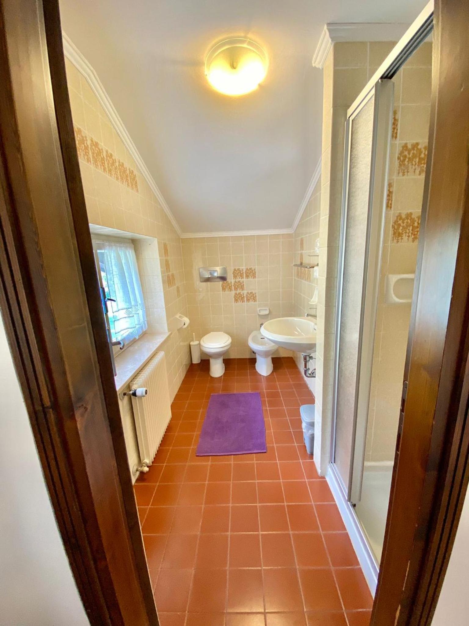 Double Room - Photo 28