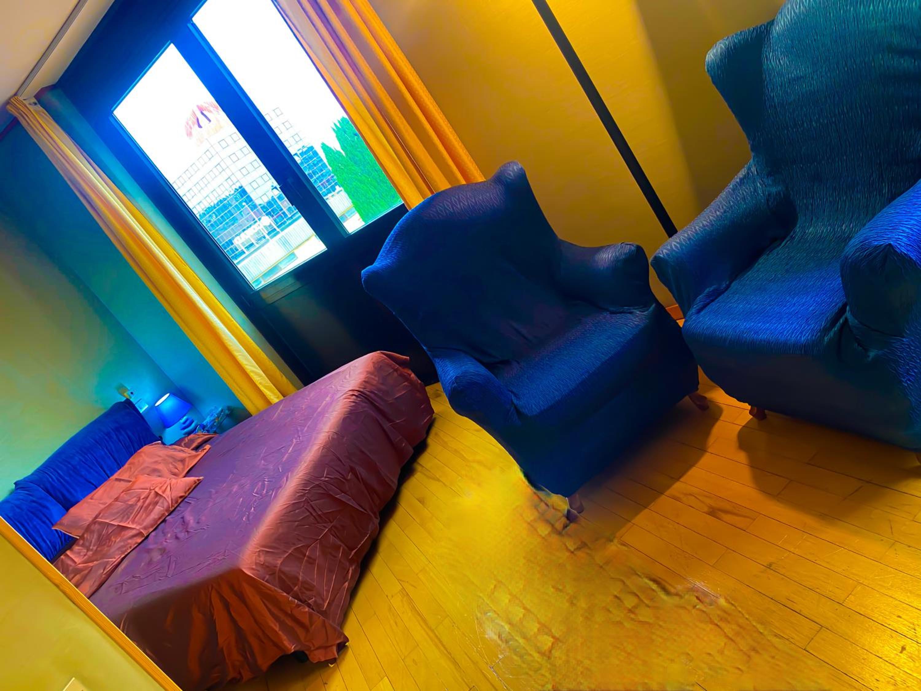 Studio Apartment - Photo 13