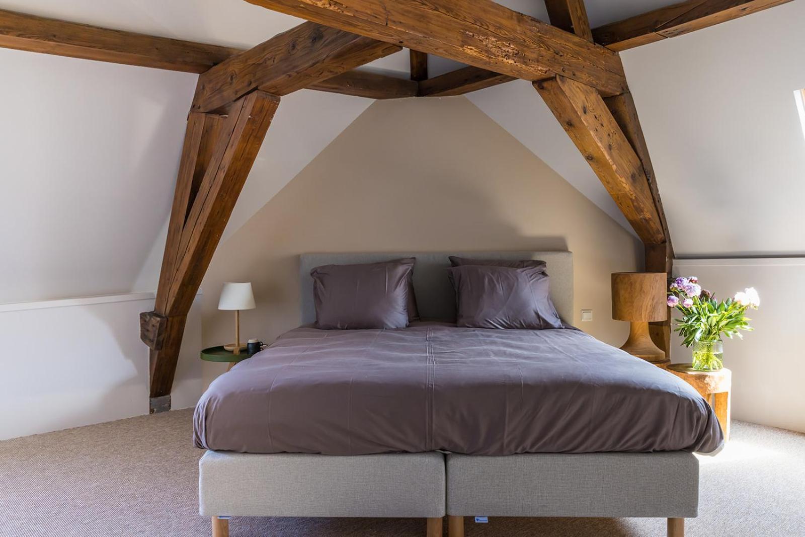 Large Double Room - Photo 1