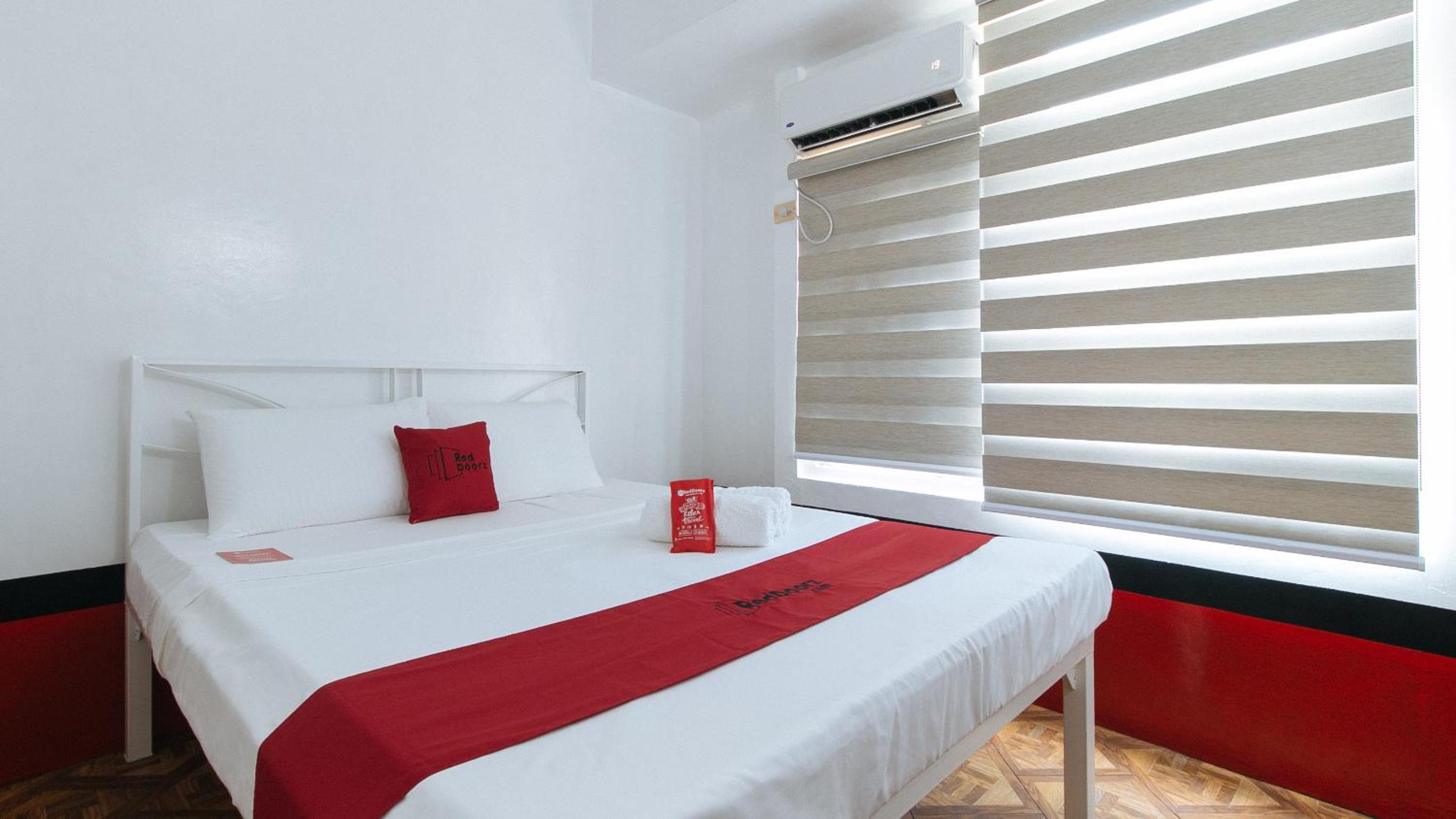 Standard Double Room - Photo 4