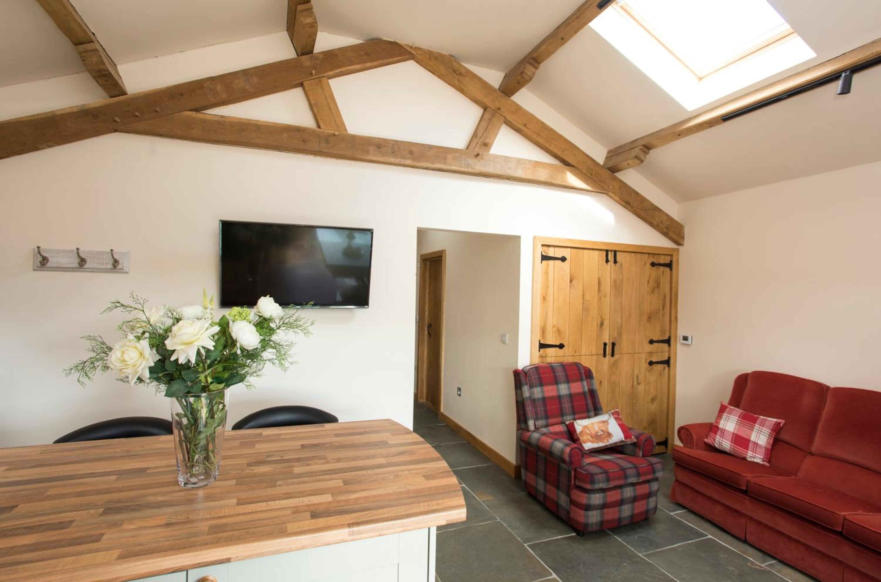 Three-Bedroom House photo 1