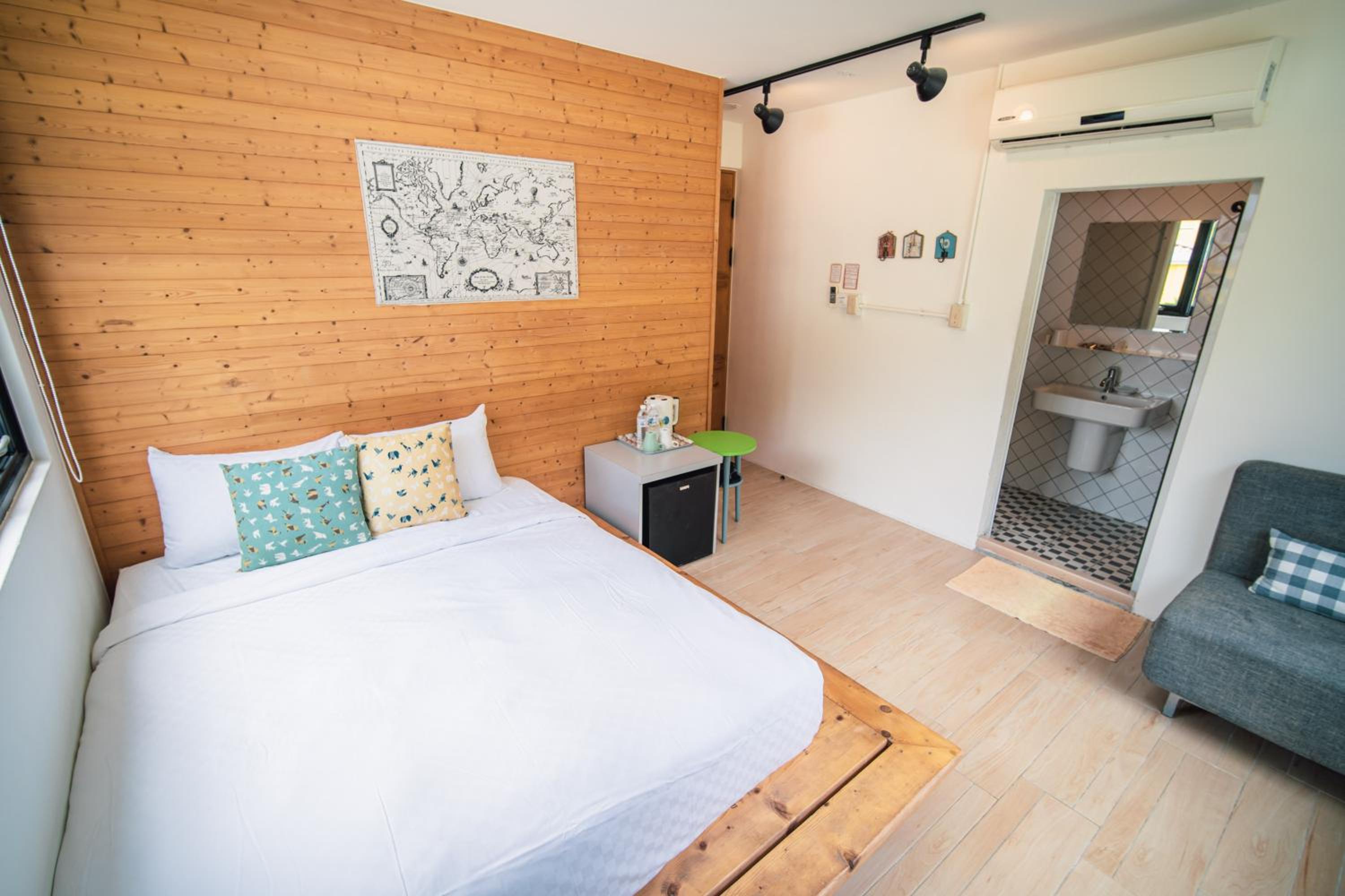 Double Room with Private Bathroom photo 3