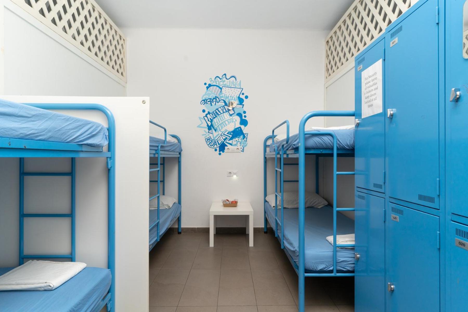 Habitación familiar con baño privado