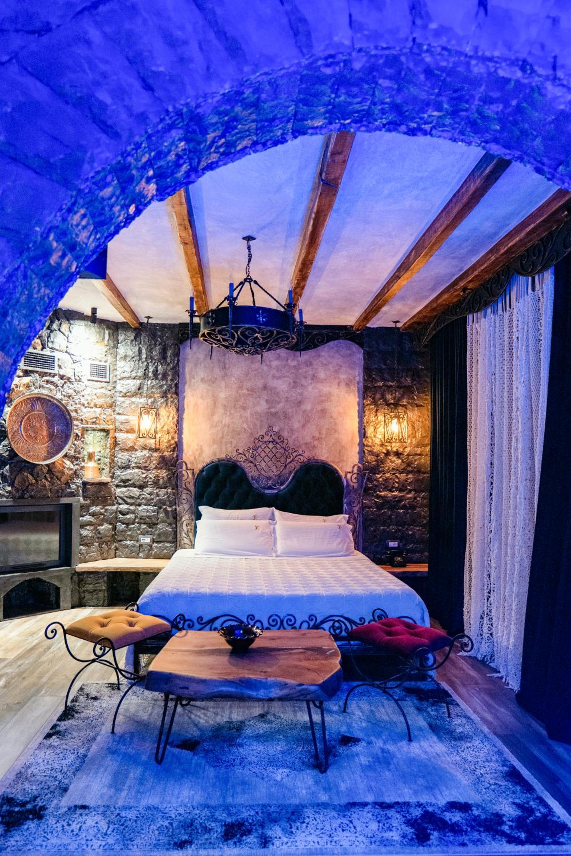 Deluxe Suite photo 3