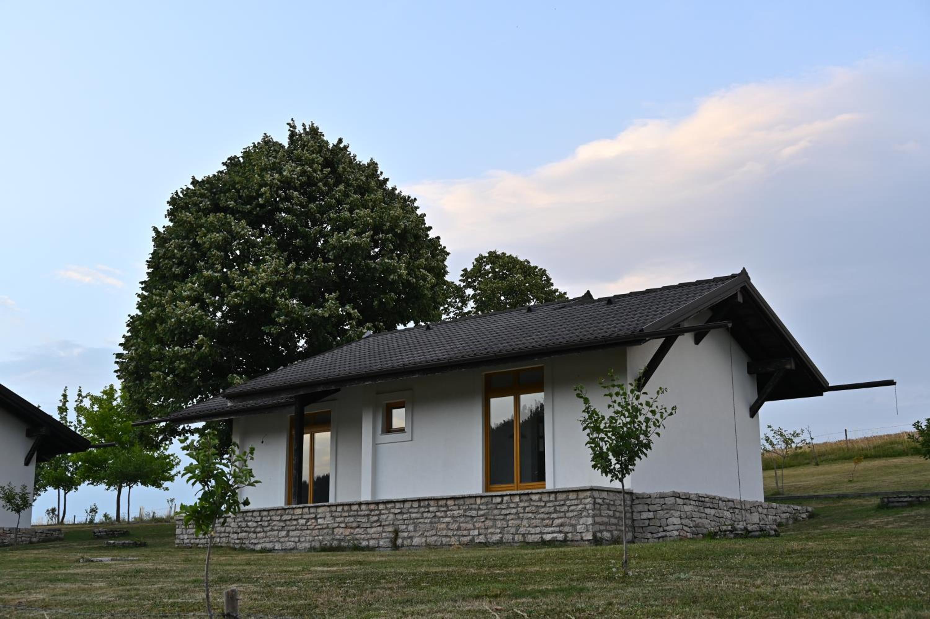 Bungalow - Water Front  photo 2