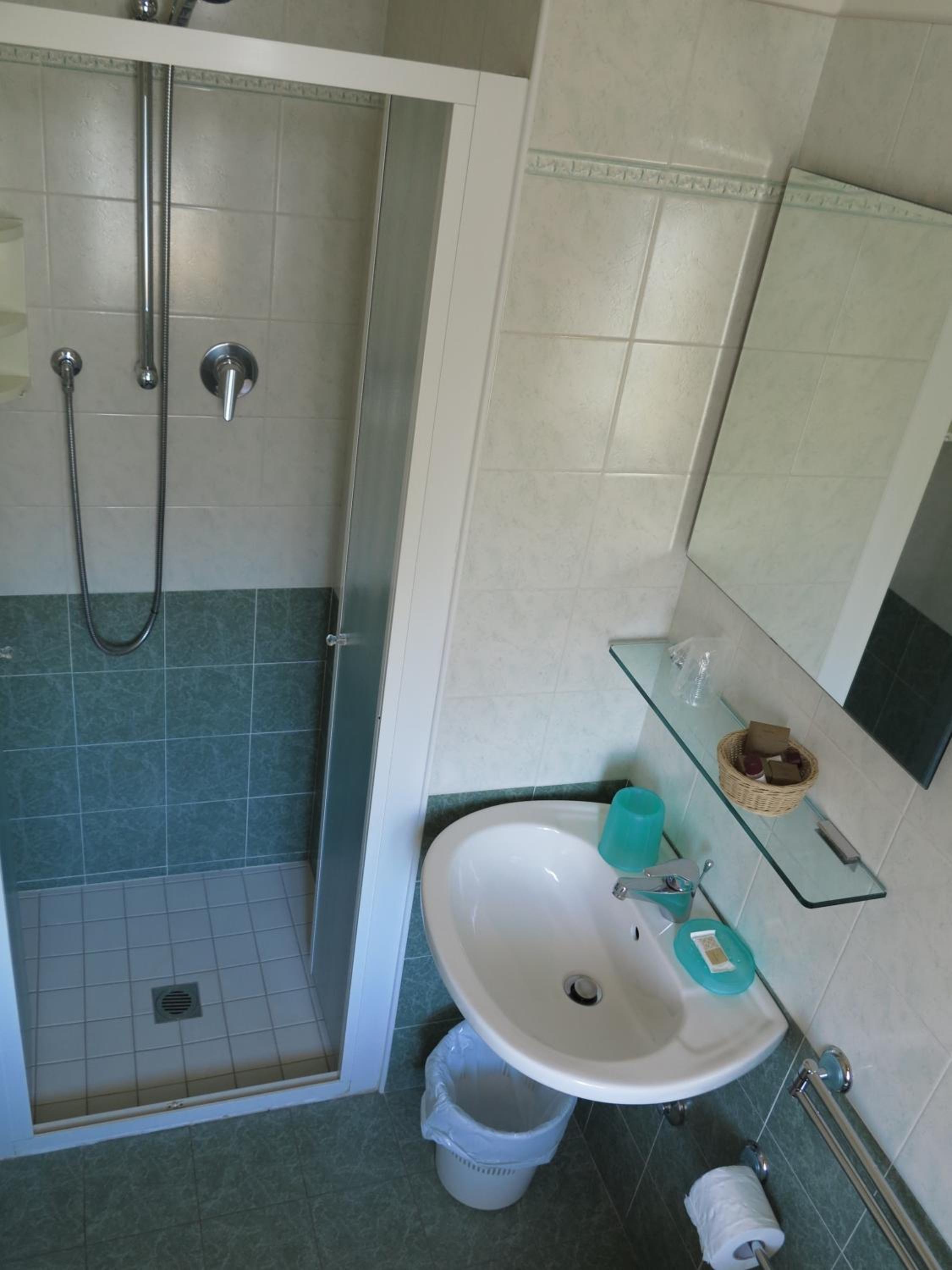 Quadruple Room with Sea View photo 3