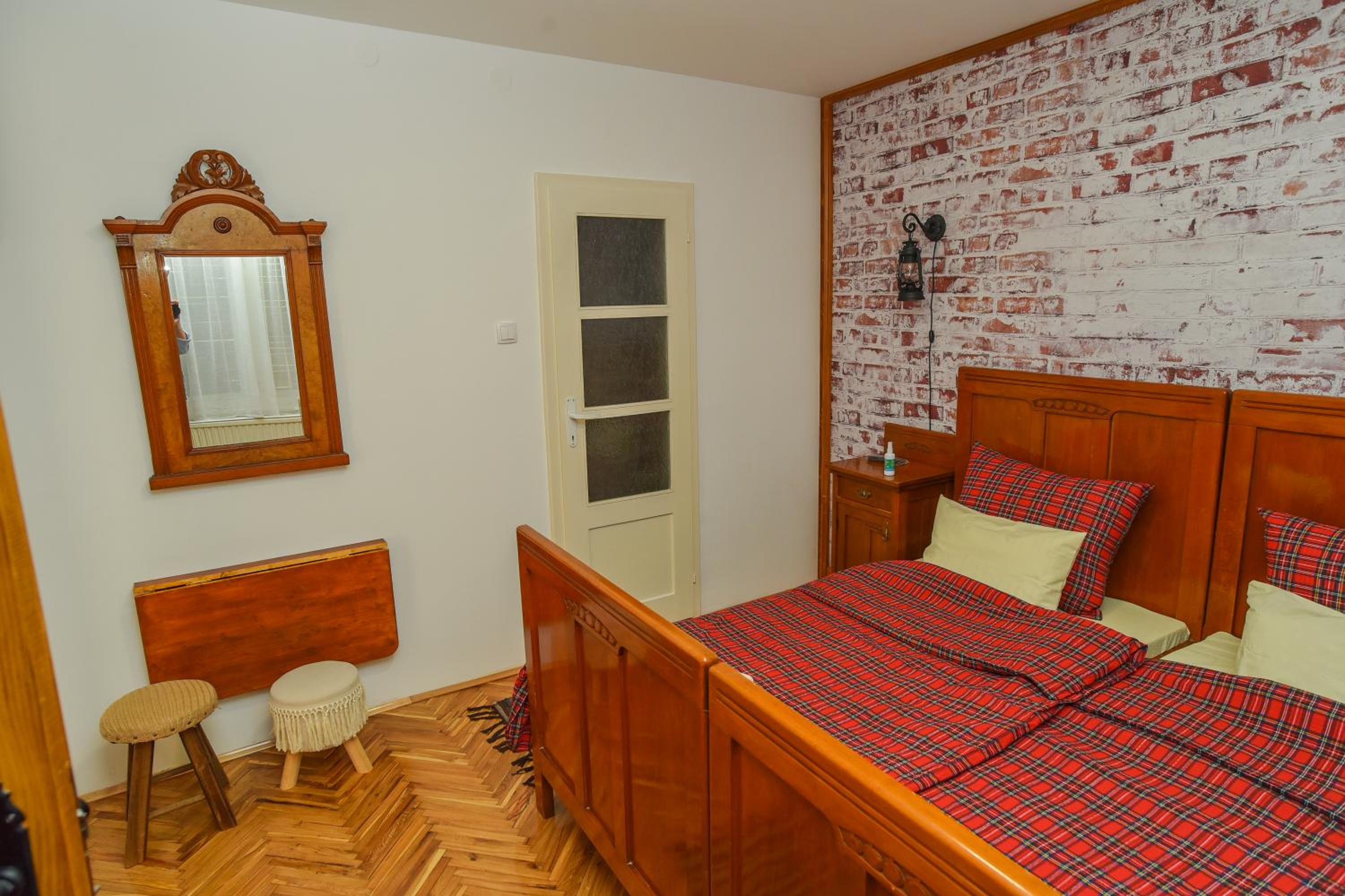 Double or Twin Room with Bathroom photo 1