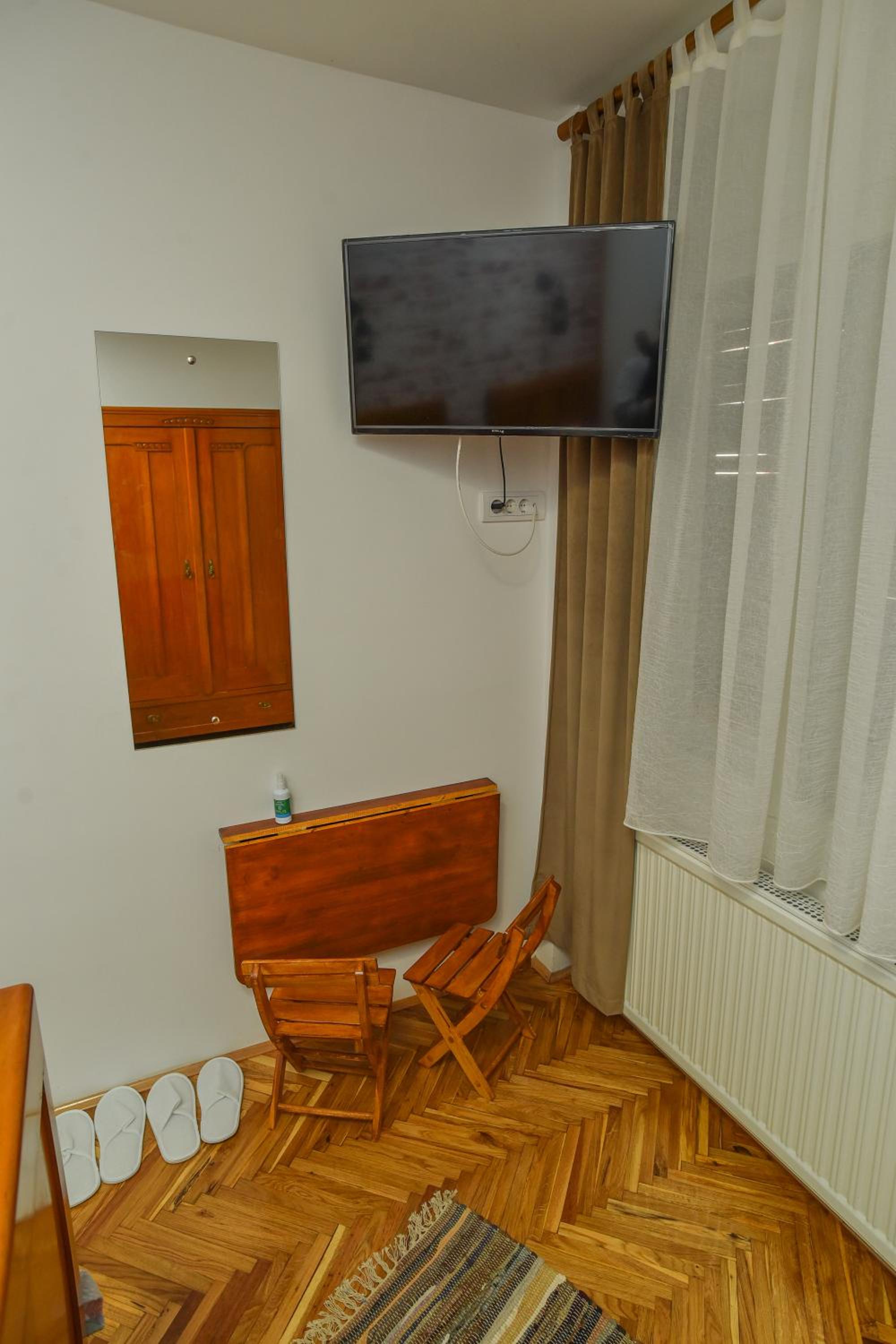 Double or Twin Room with Bathroom photo 3
